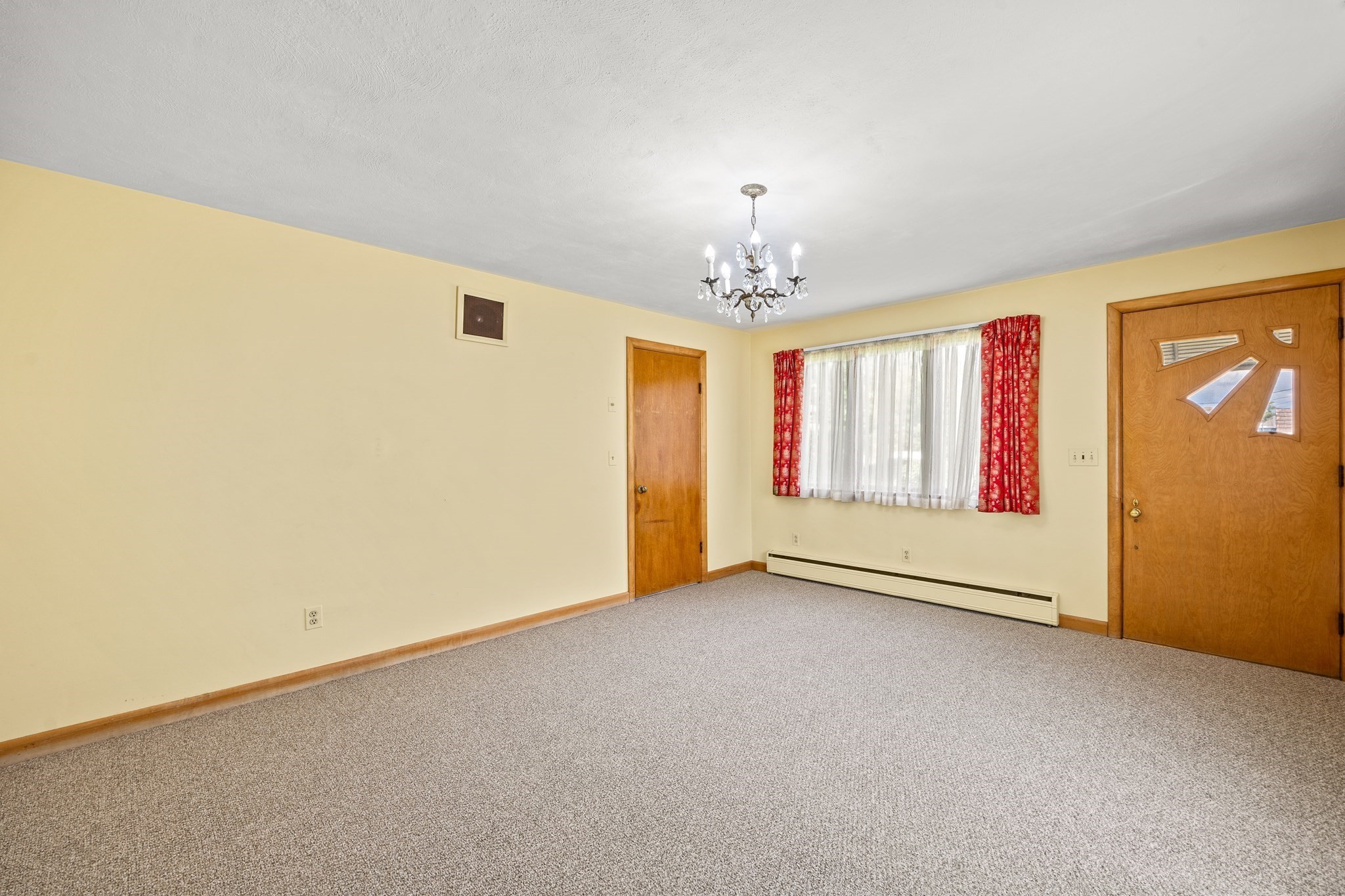 538 Newton Street Property Photo 29