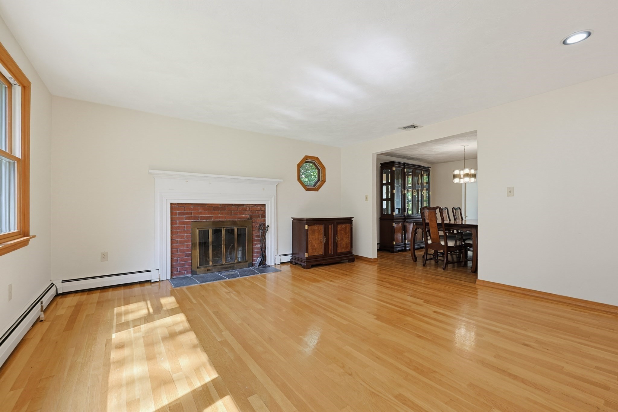 109 Davis Road Property Photo 5