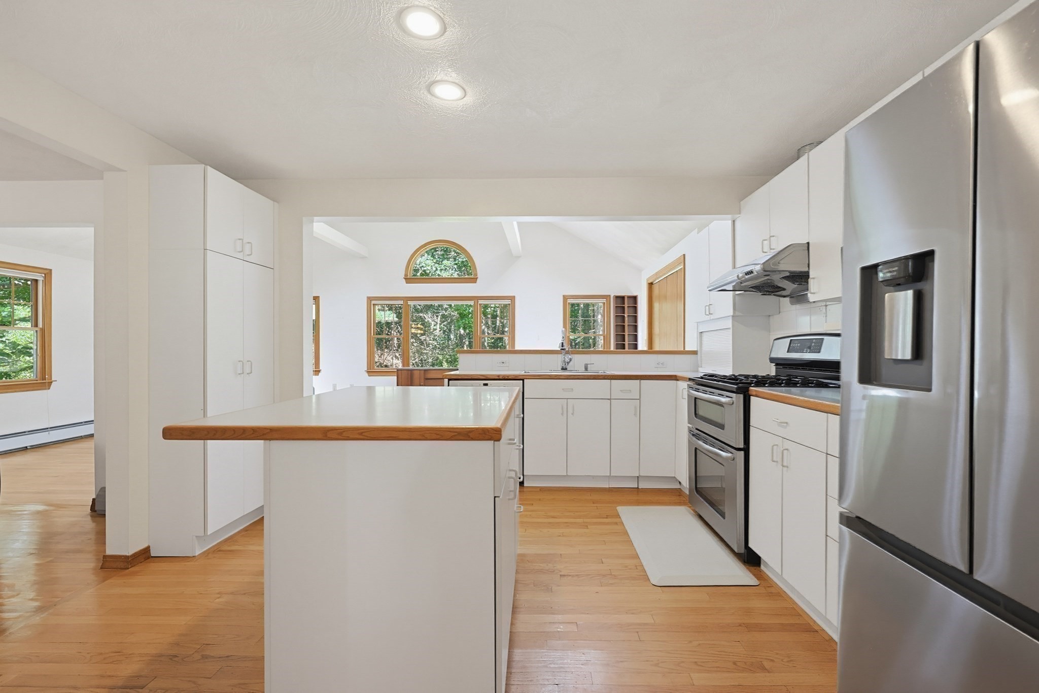 109 Davis Road Property Photo 13