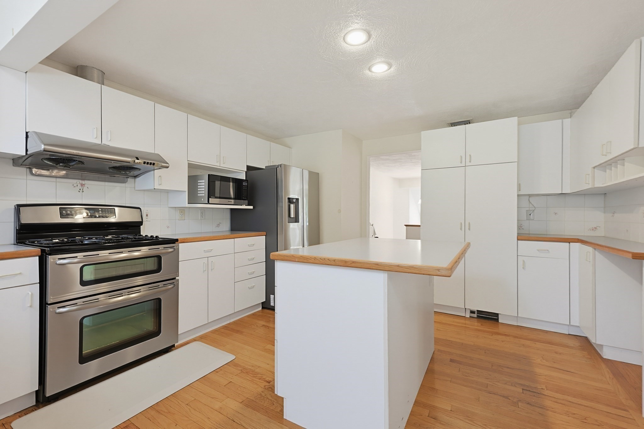 109 Davis Road Property Photo 14