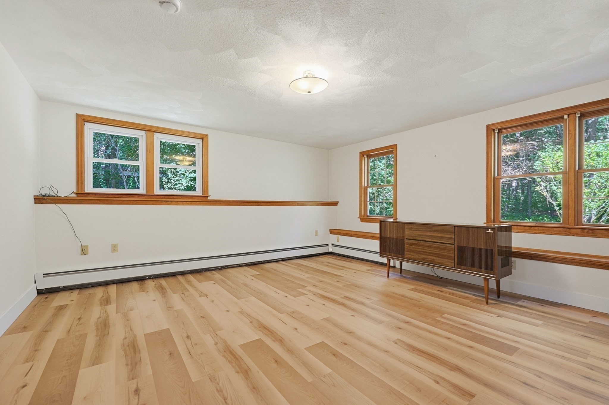 109 Davis Road Property Photo 33