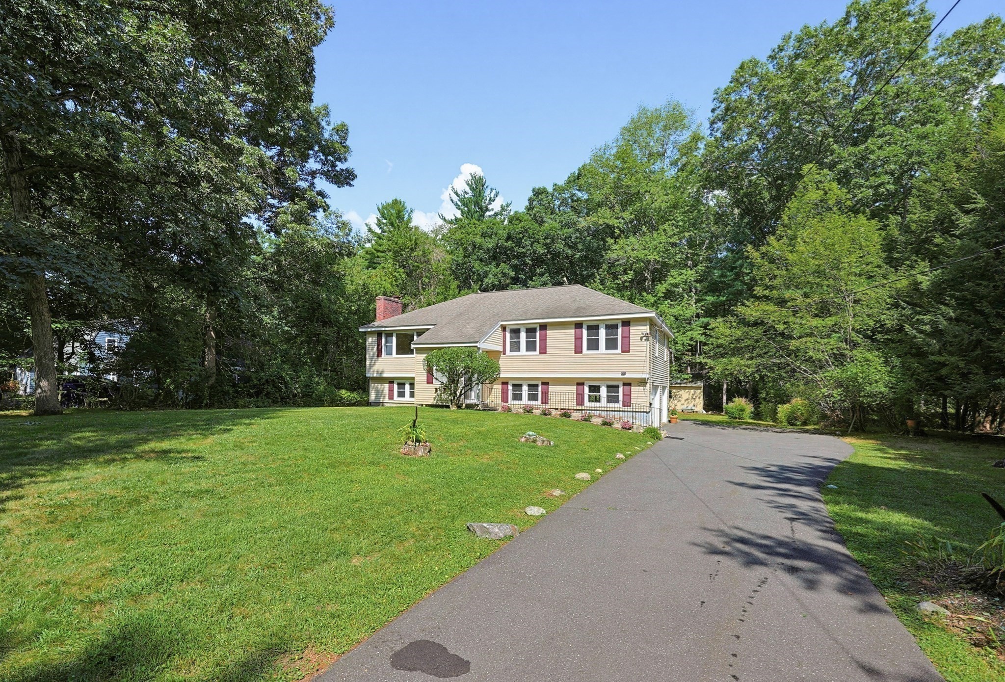 109 Davis Road Property Photo 37