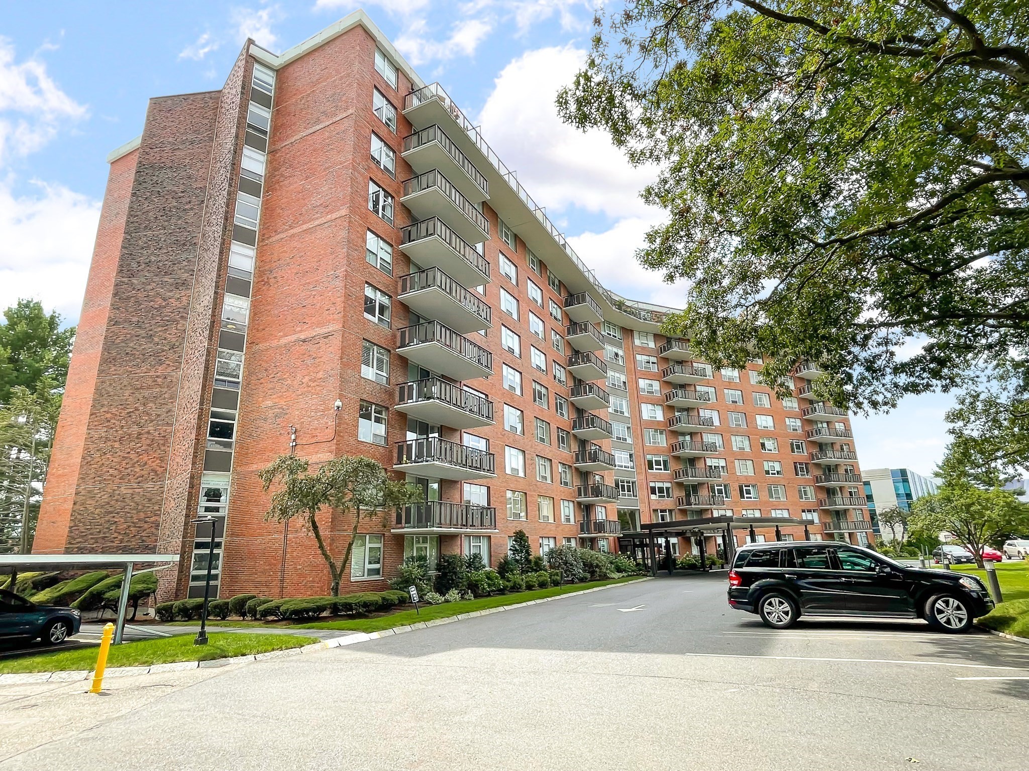 280 Boylston Street # 411 Property Photo 32