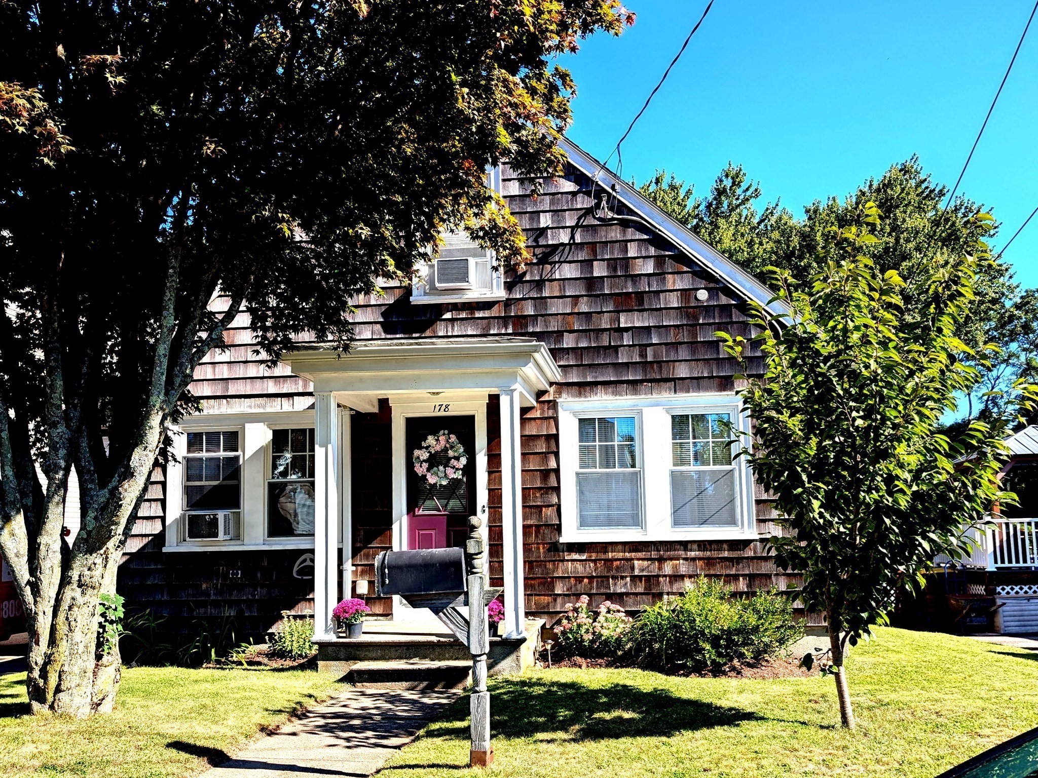 178 California St Property Photo 2