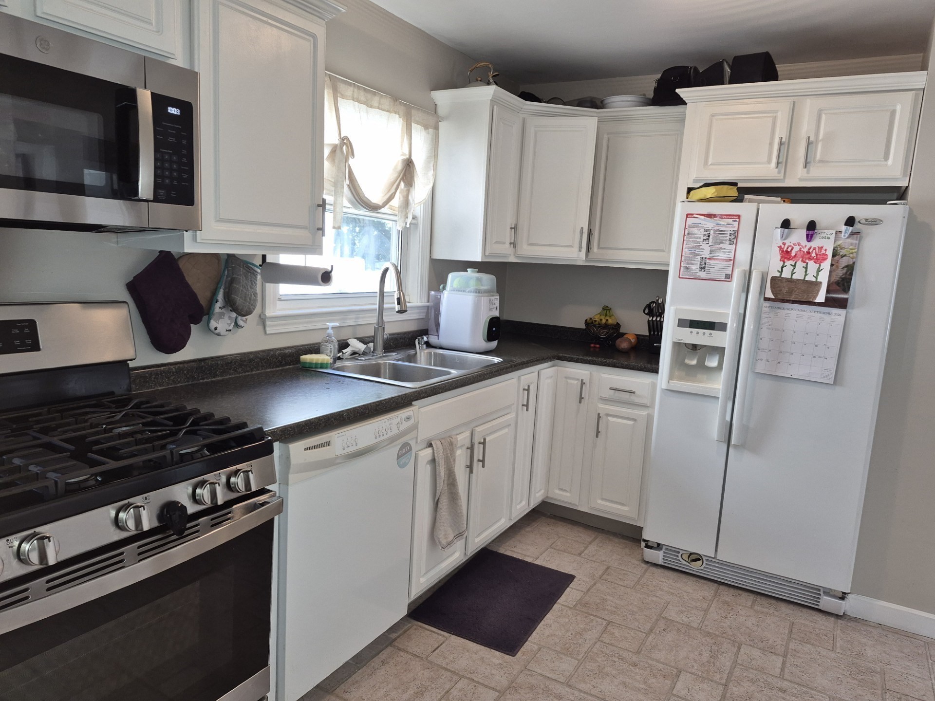 178 California St Property Photo 7