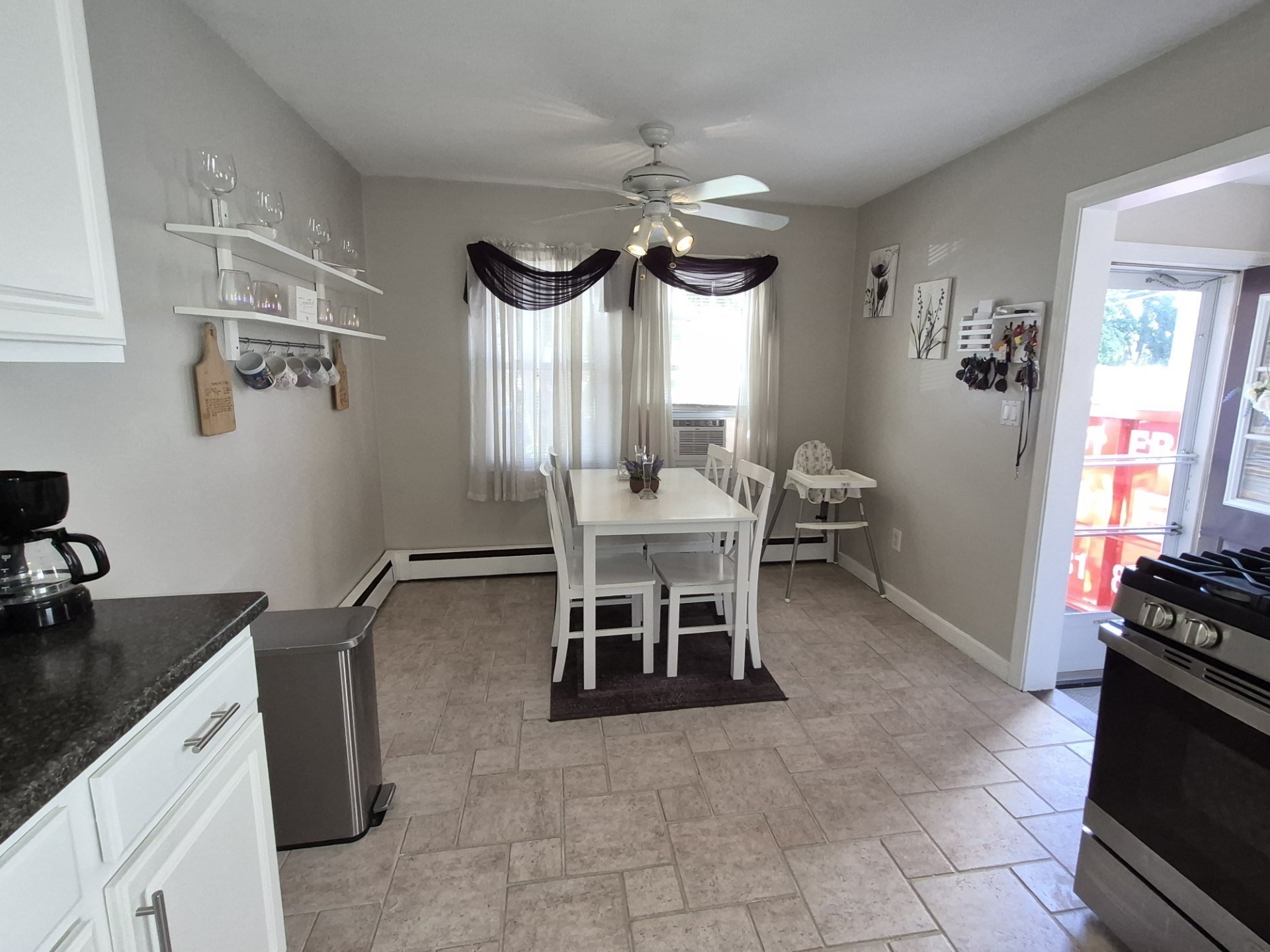 178 California St Property Photo 9