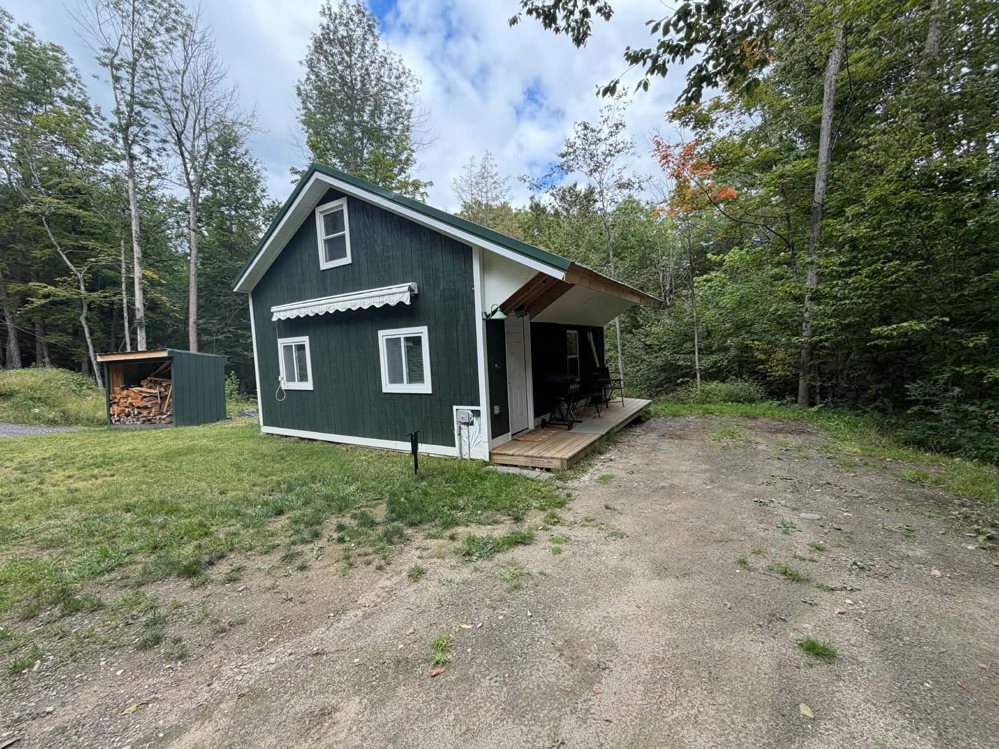 27 Navaho Ln Property Photo 1
