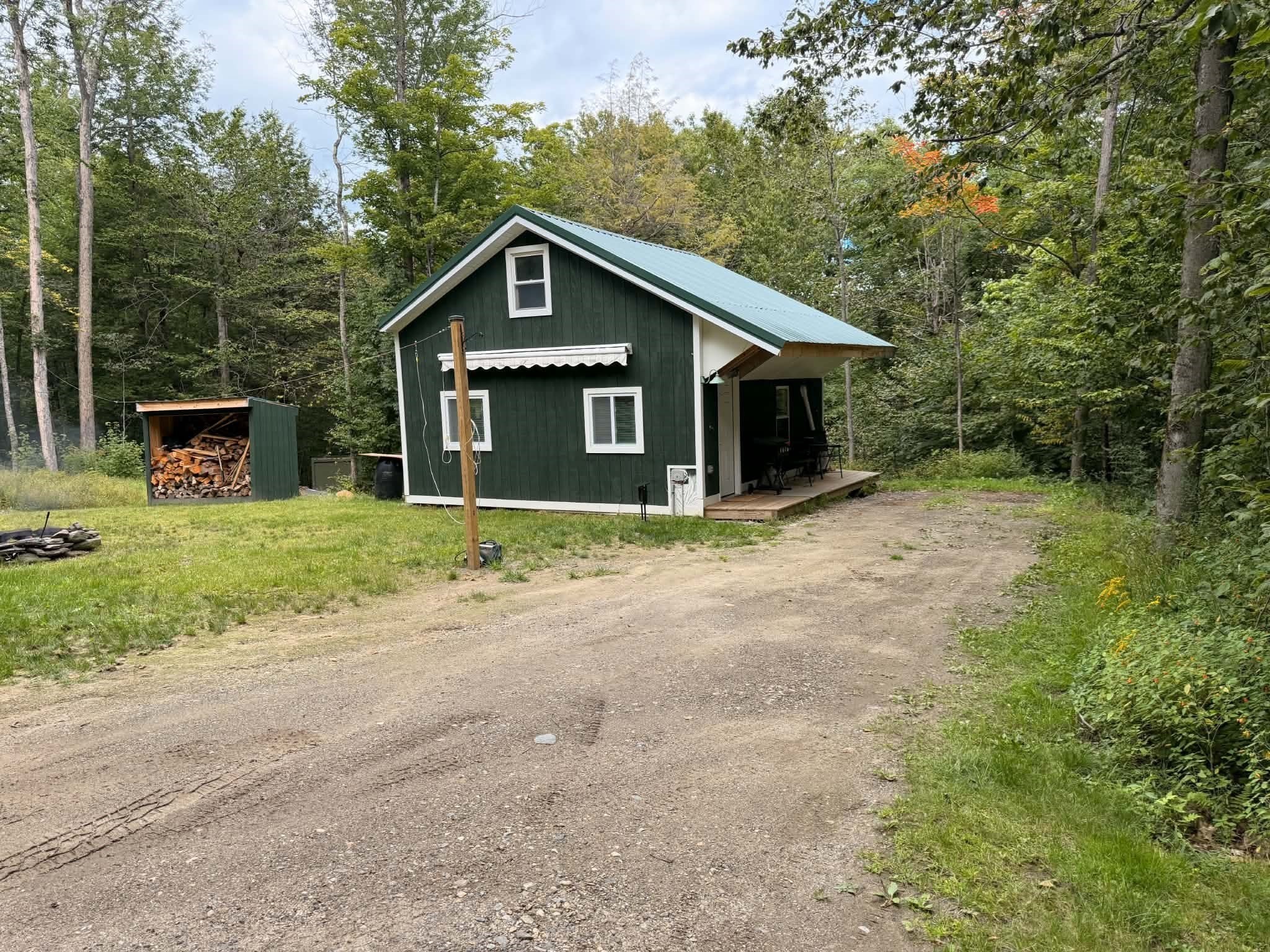 27 Navaho Ln Property Photo 2