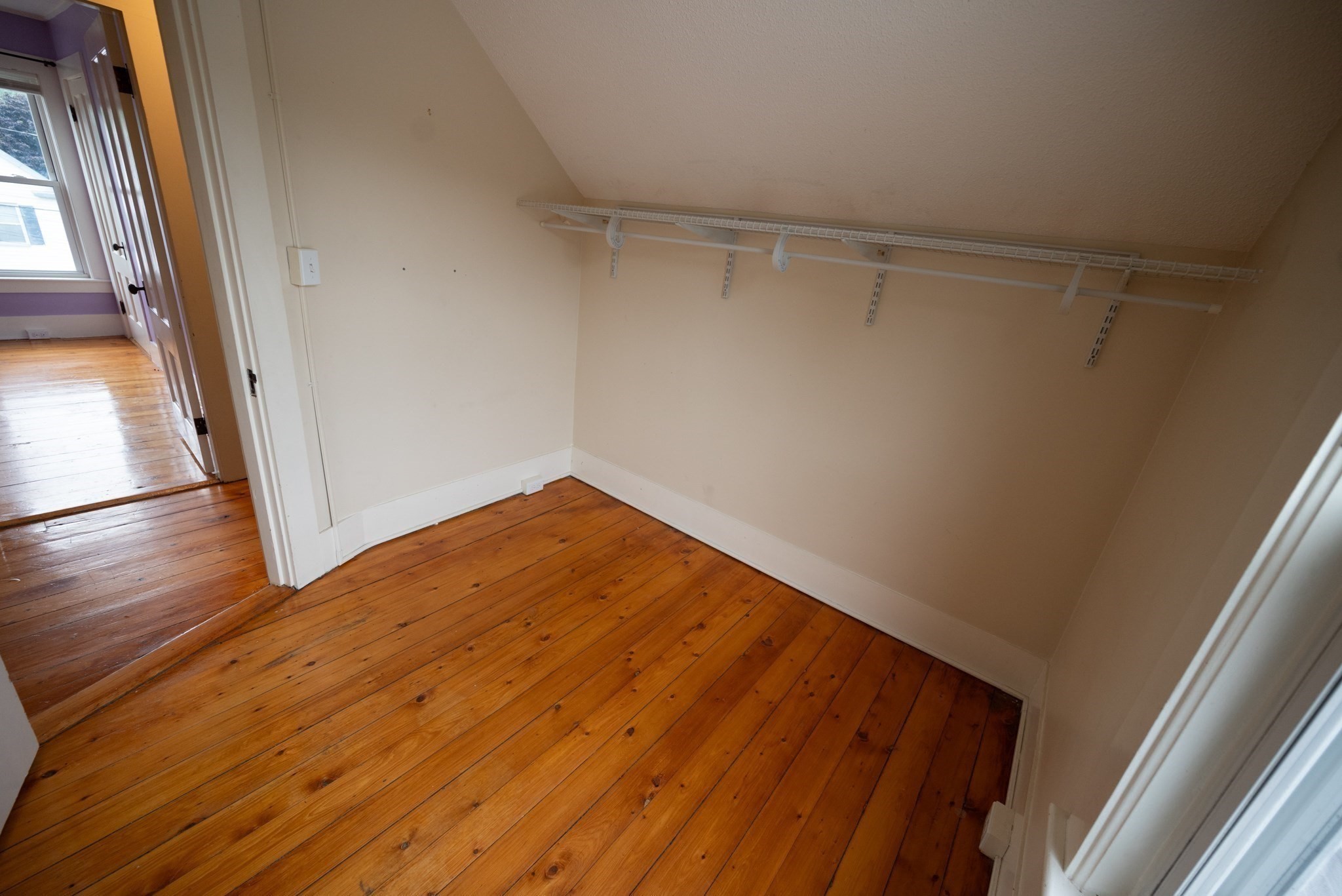 119 Everett Ave Property Photo 23