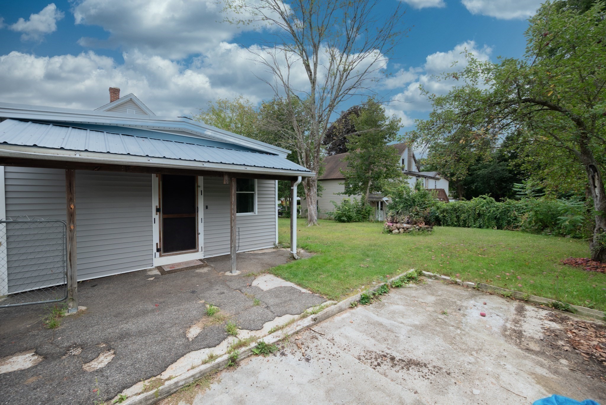 119 Everett Ave Property Photo 30