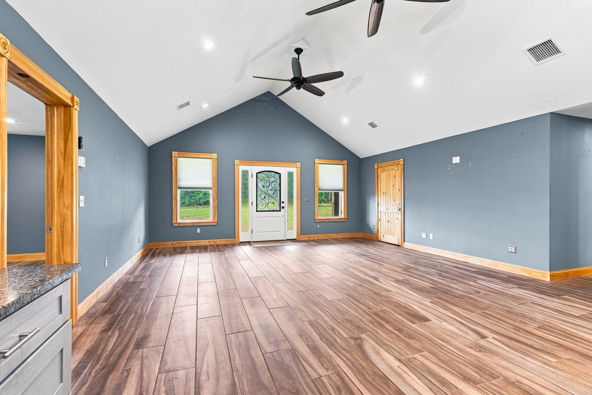 21 Cushing Ln Property Photo 8