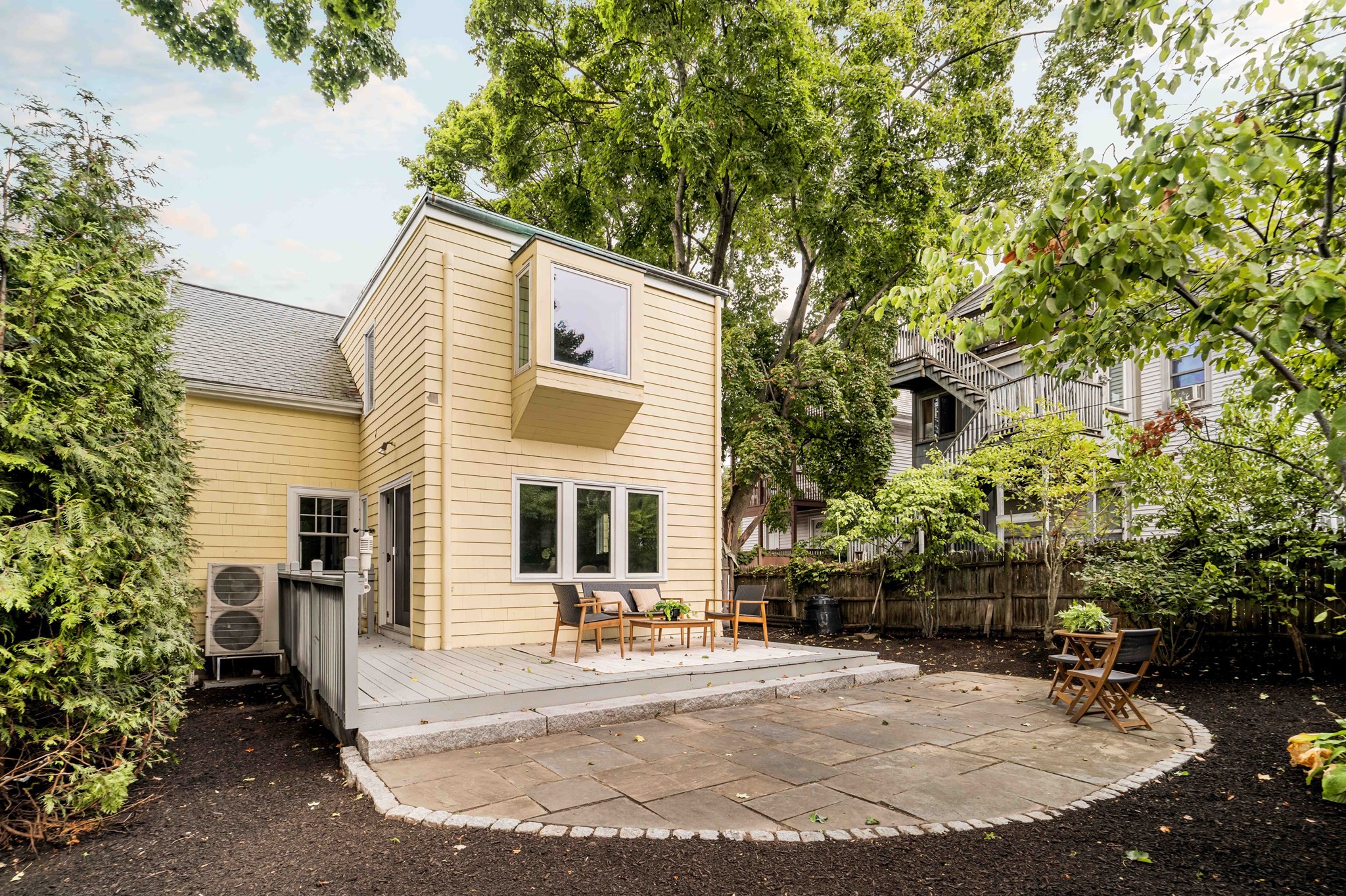 170 Garden Street Property Photo 32