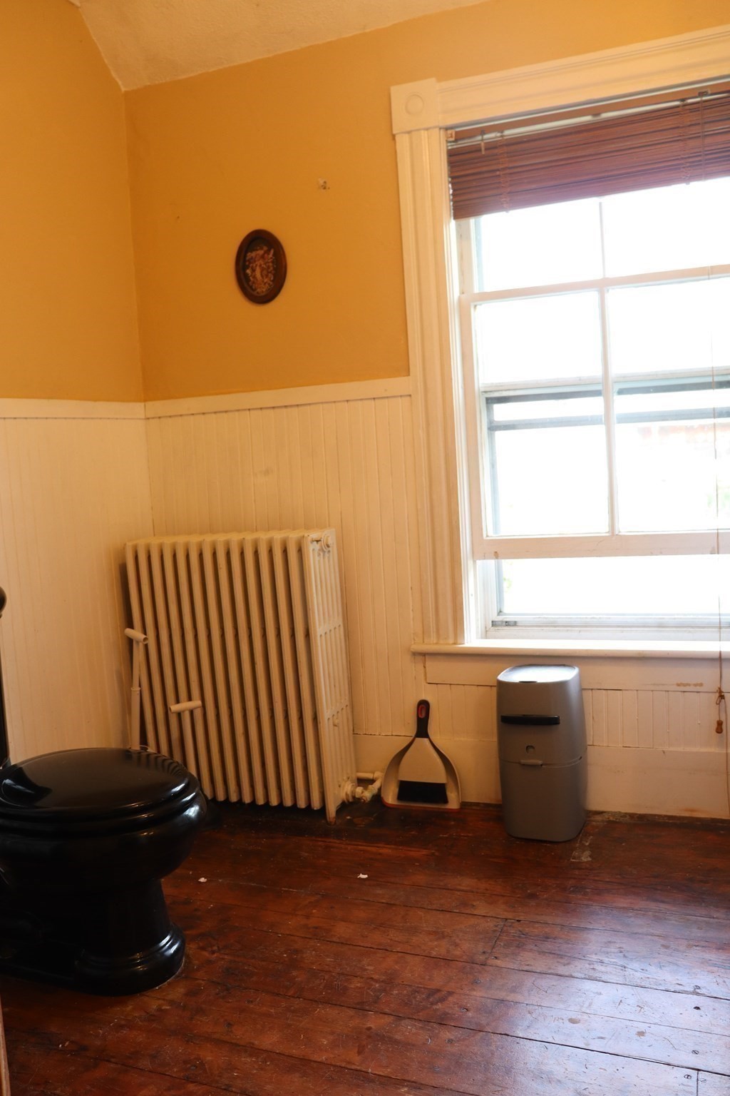 551 Turners Falls Rd Property Photo 12