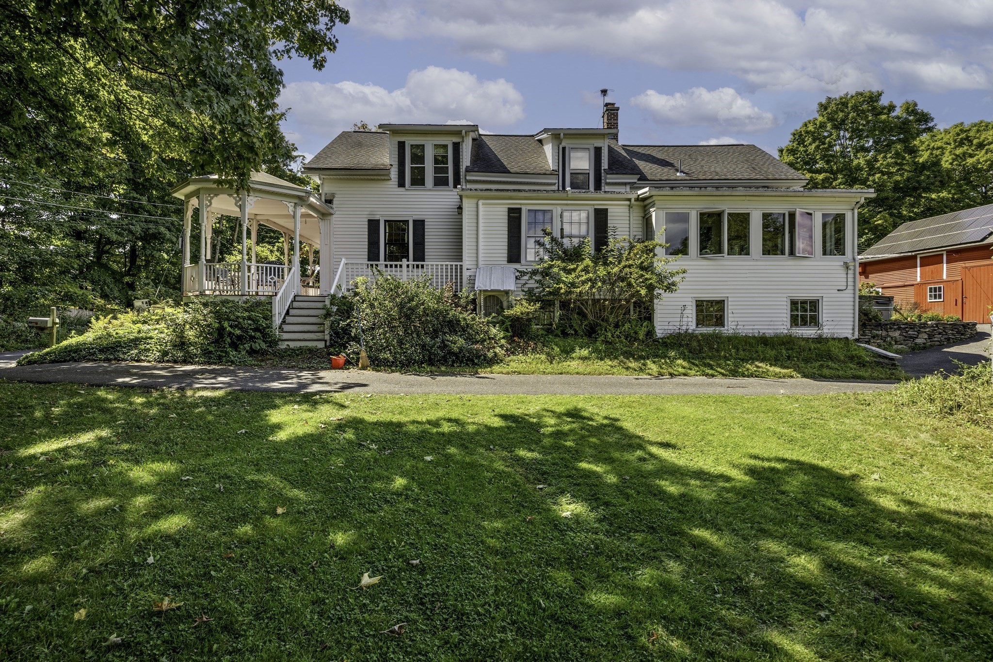 37 Cottage Street Property Photo 5