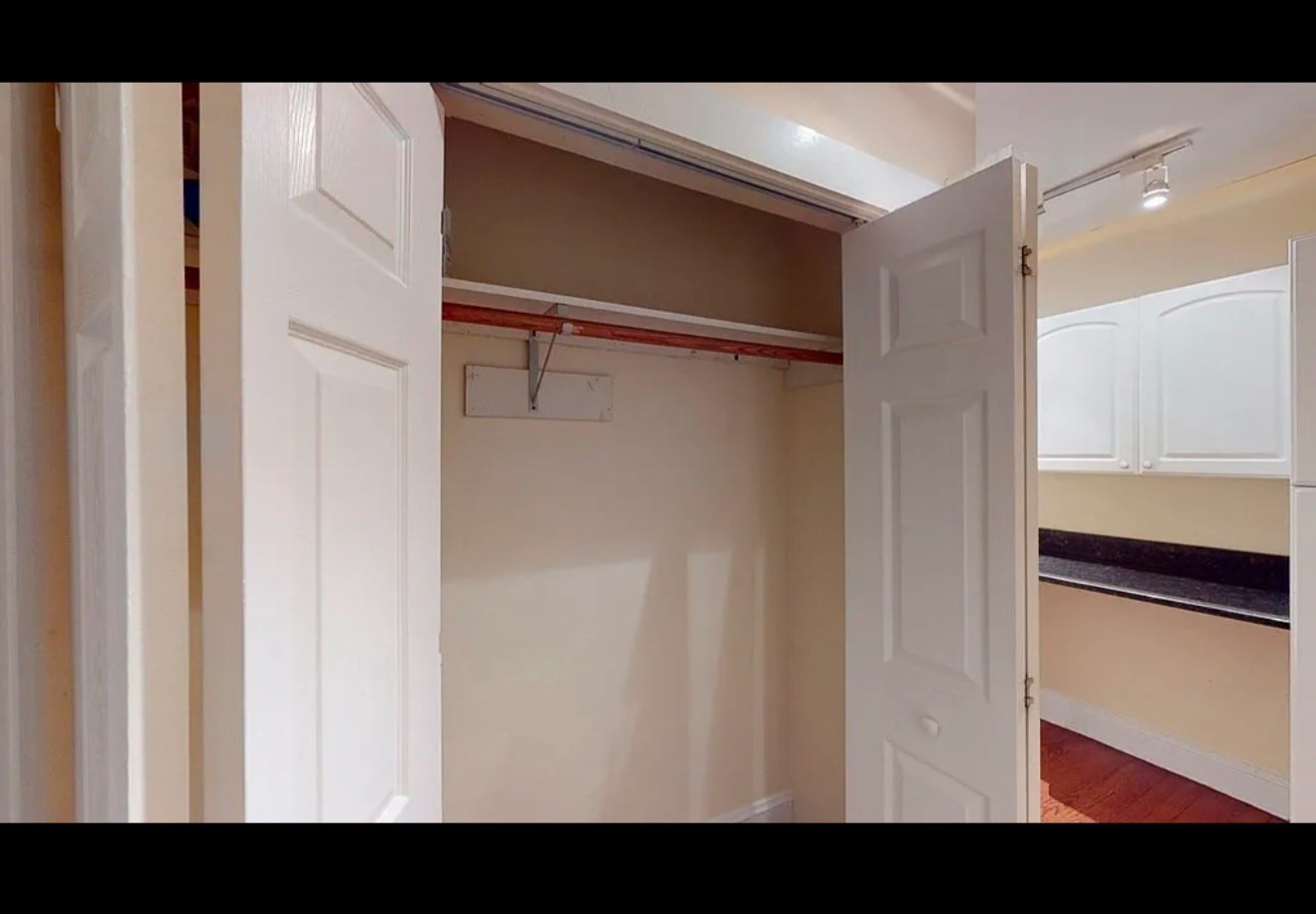 66 Queensberry St # 119 Property Photo 3