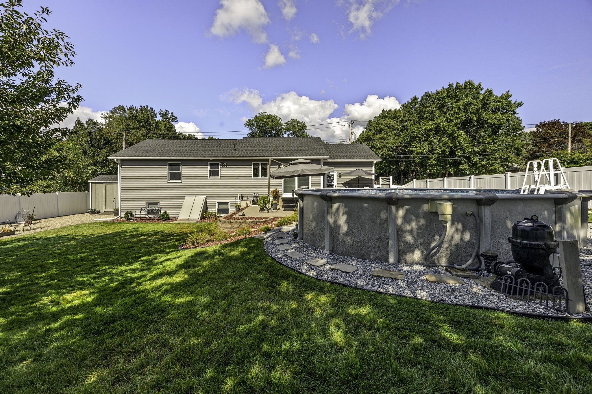 488 Sheridan Street Property Photo 17