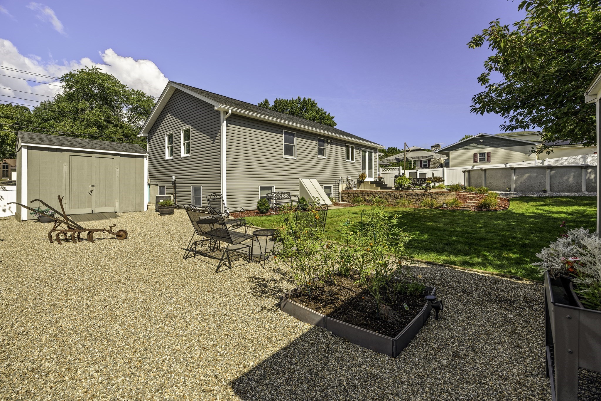 488 Sheridan Street Property Photo 18