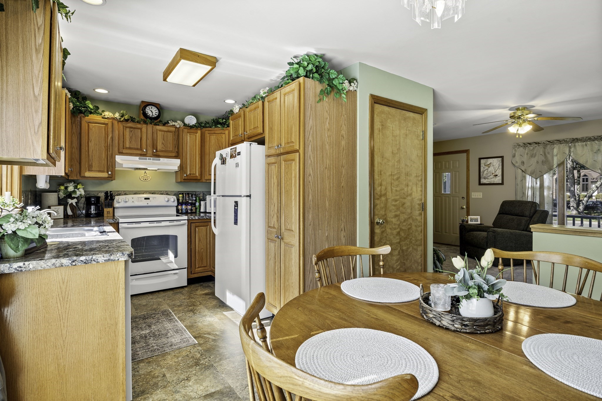 488 Sheridan Street Property Photo 26