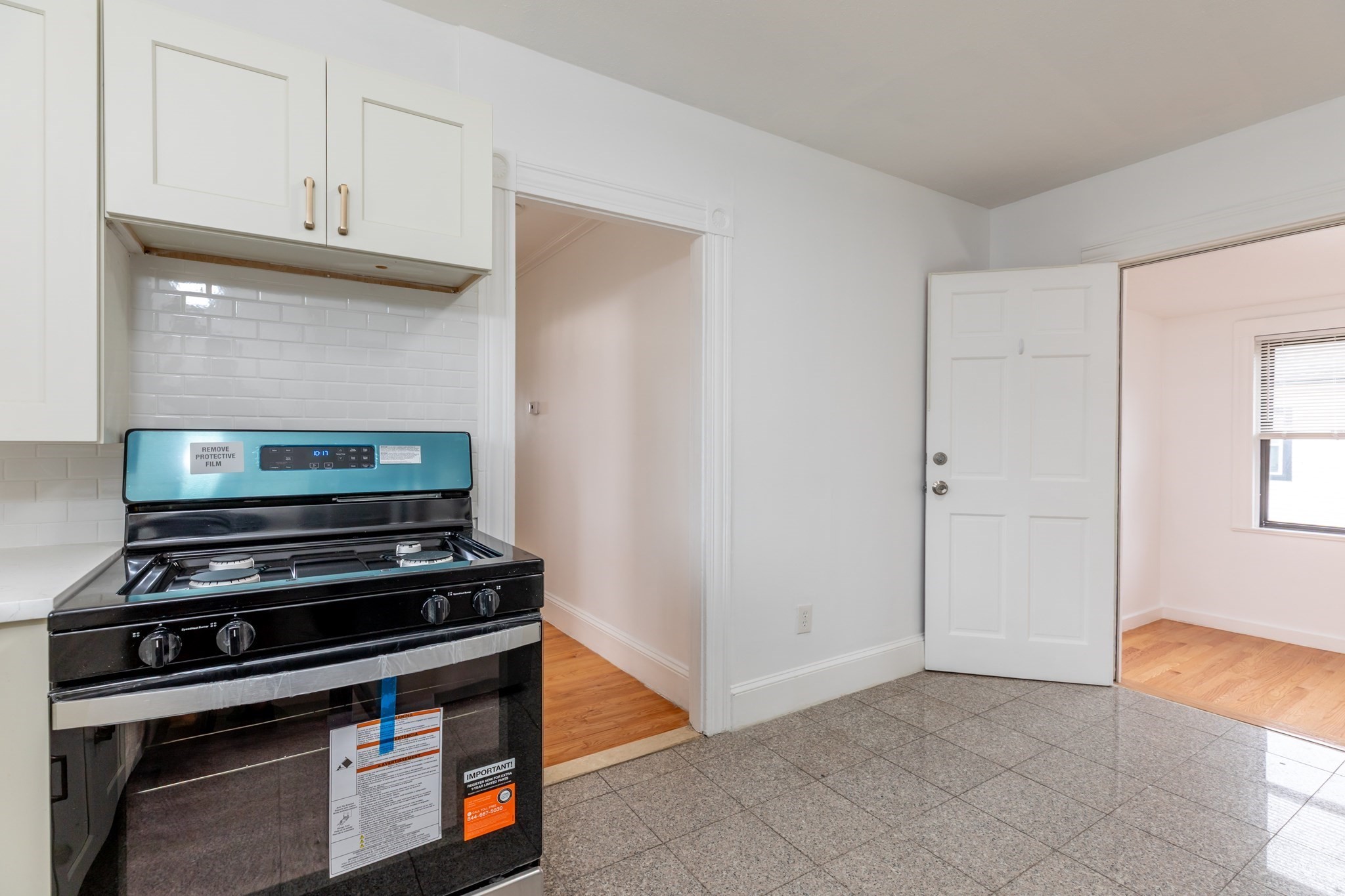 289 Milton St Property Photo 19