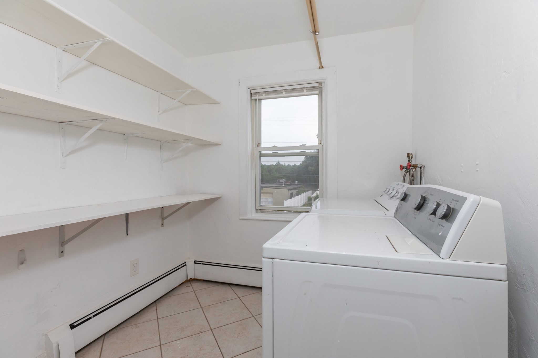 289 Milton St Property Photo 26