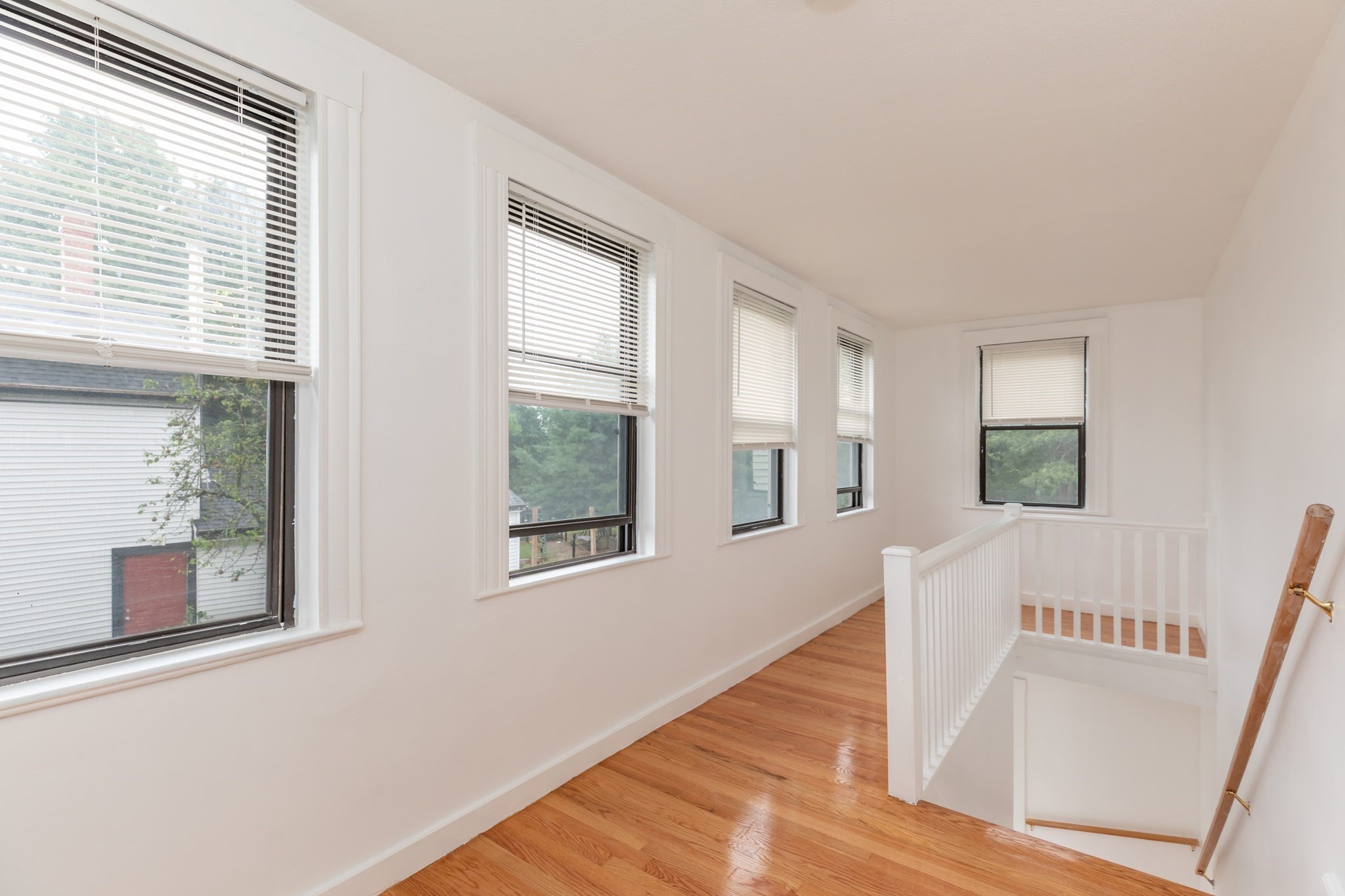 289 Milton St Property Photo 27