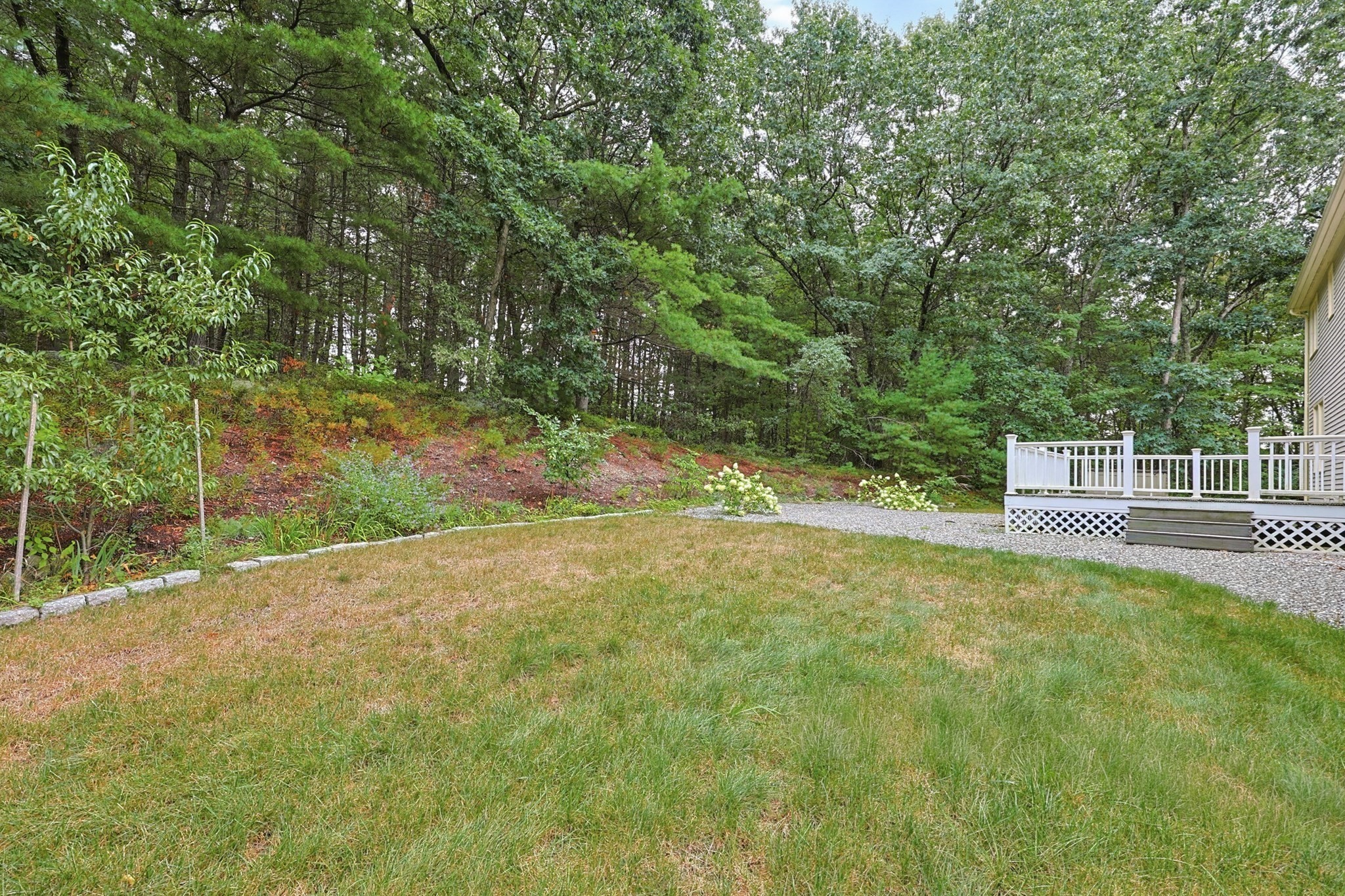 78 Duck Pond Dr Property Photo 37