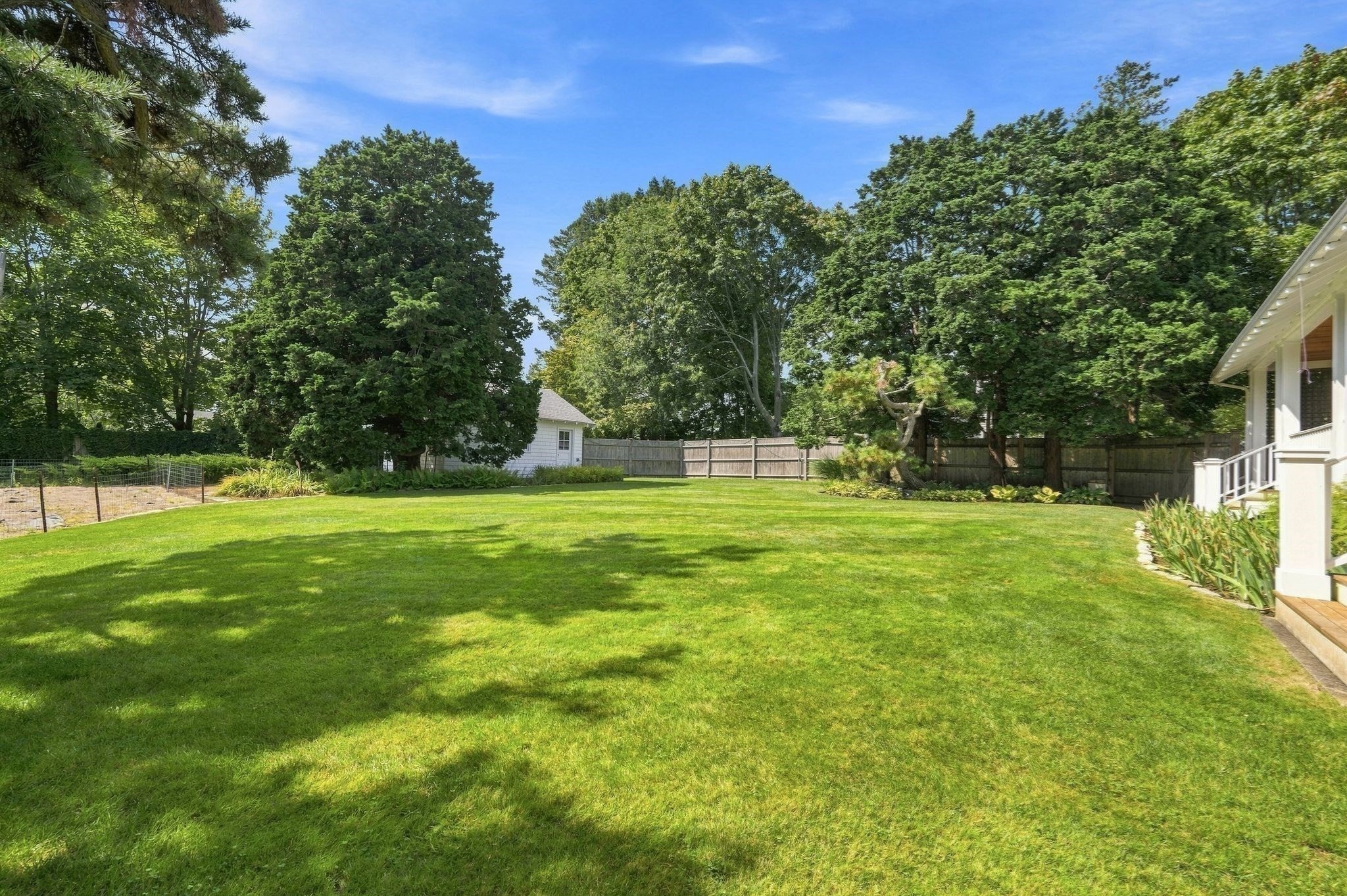 5 Ticehurst Lane Property Photo 4