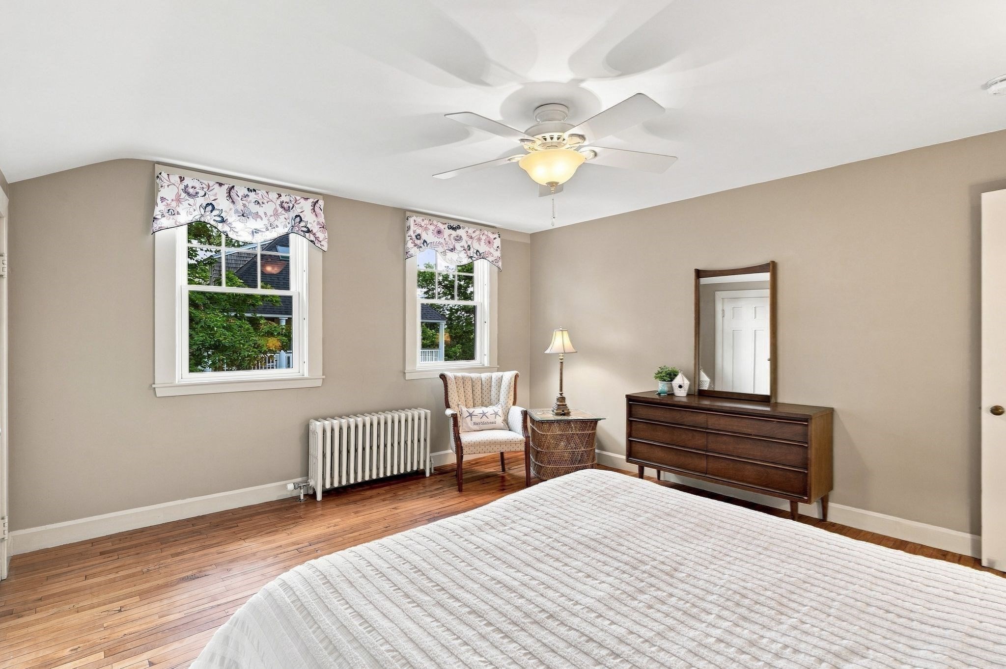 5 Ticehurst Lane Property Photo 21