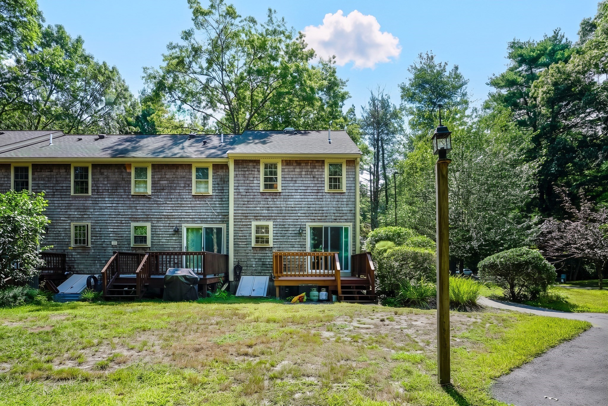 14 Old Meetinghouse Grn # 14 Property Photo 18