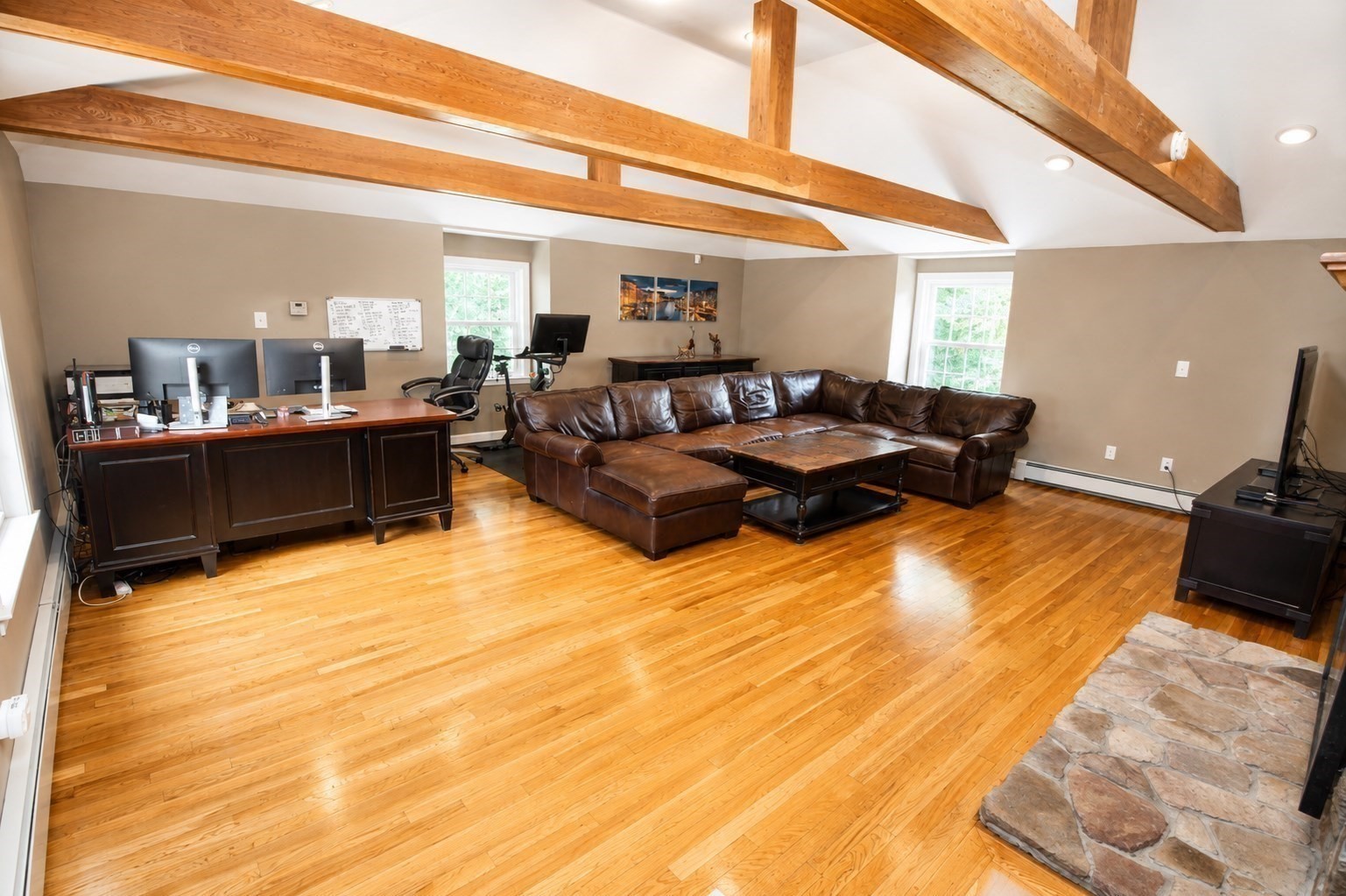 52 Brentwood Property Photo 19