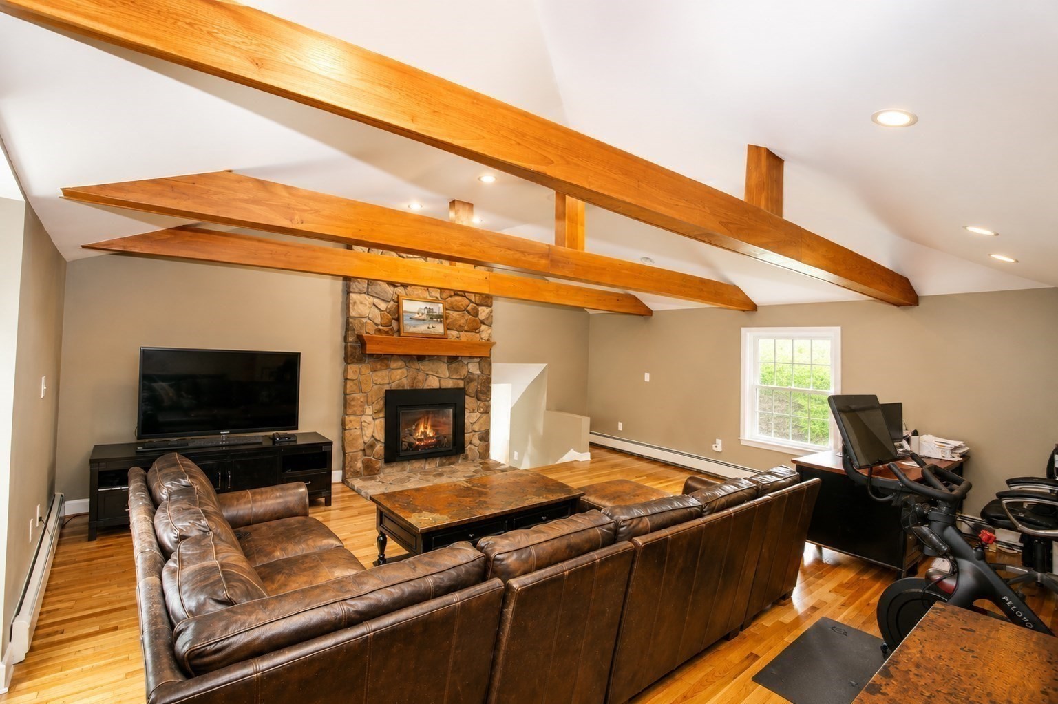 52 Brentwood Property Photo 20