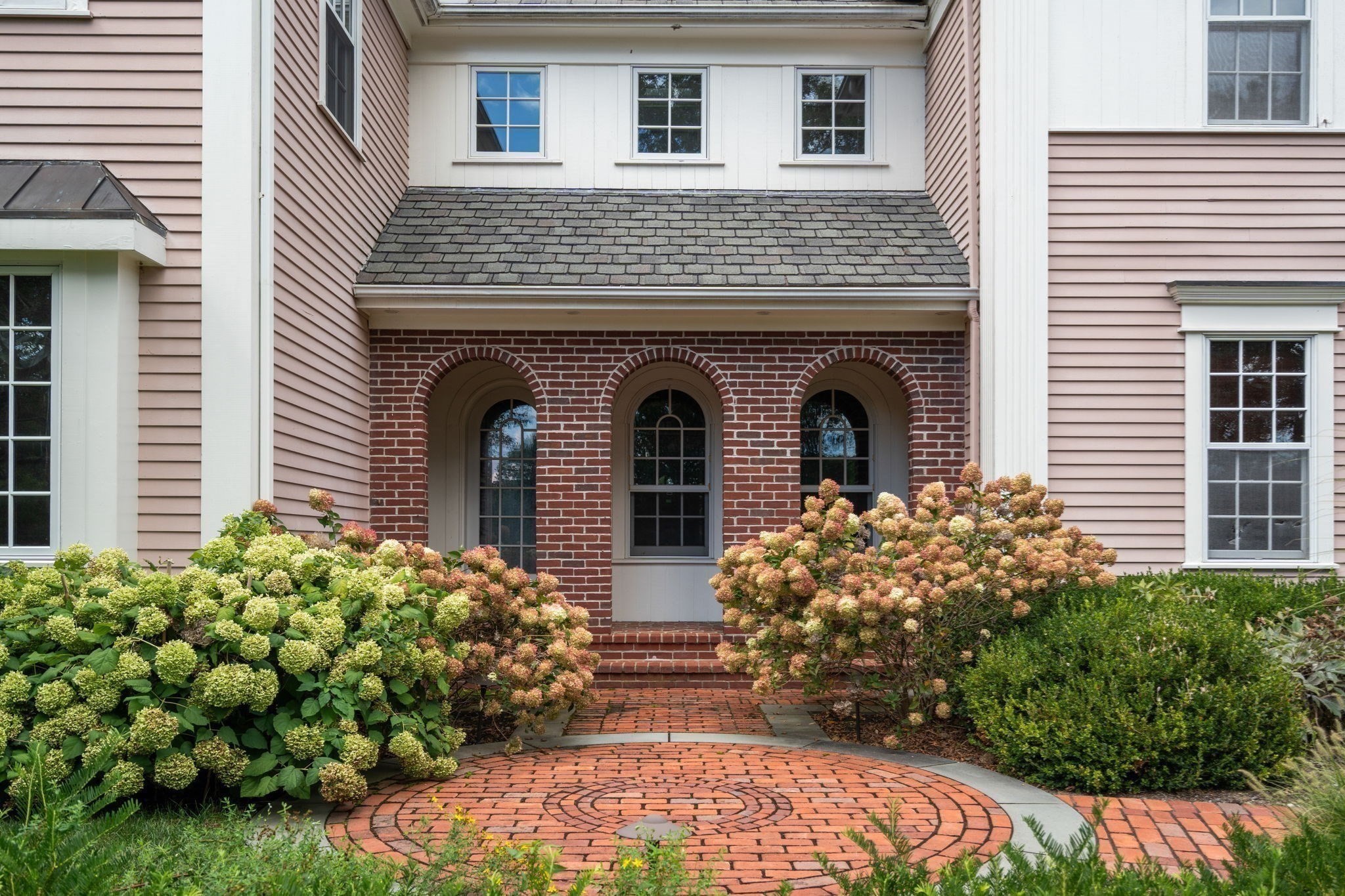 5 Hamlins Crossing Property Photo 6