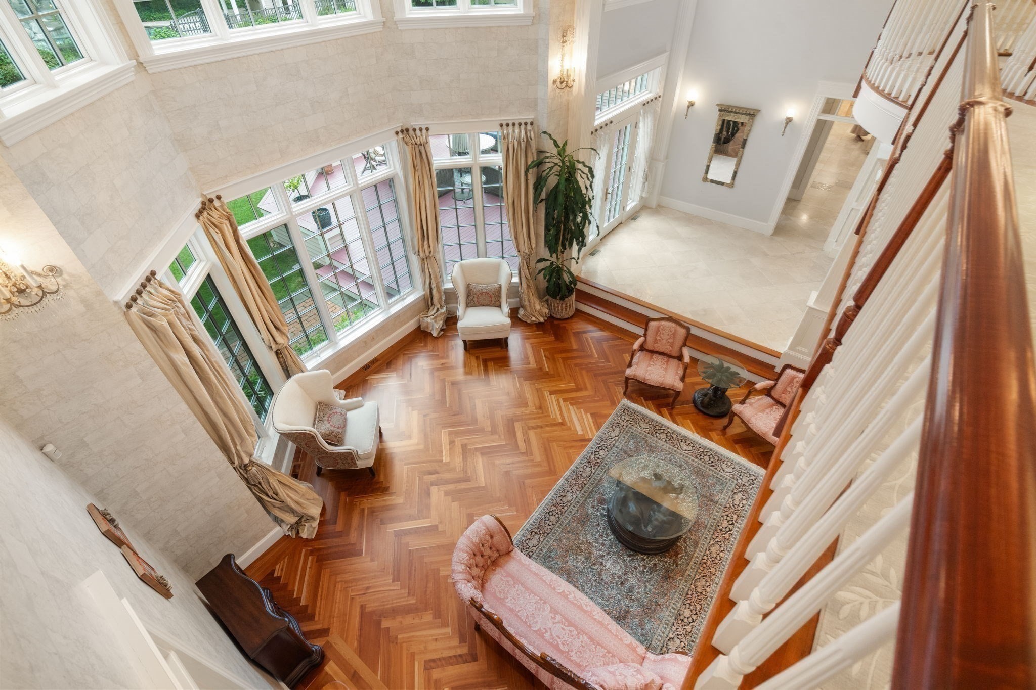 5 Hamlins Crossing Property Photo 13