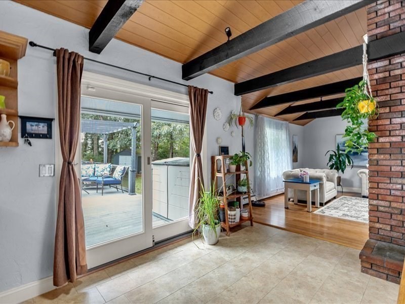 21 Woodvale Ave Property Photo 8