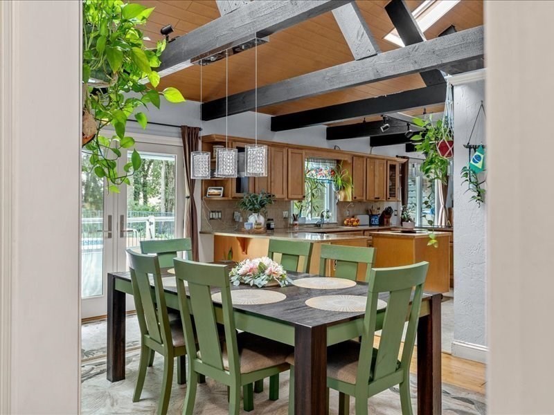 21 Woodvale Ave Property Photo 13