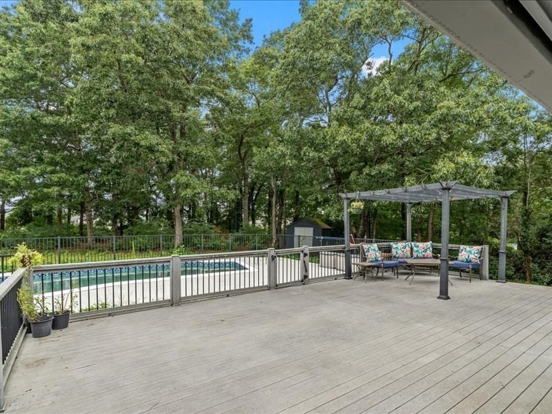 21 Woodvale Ave Property Photo 29