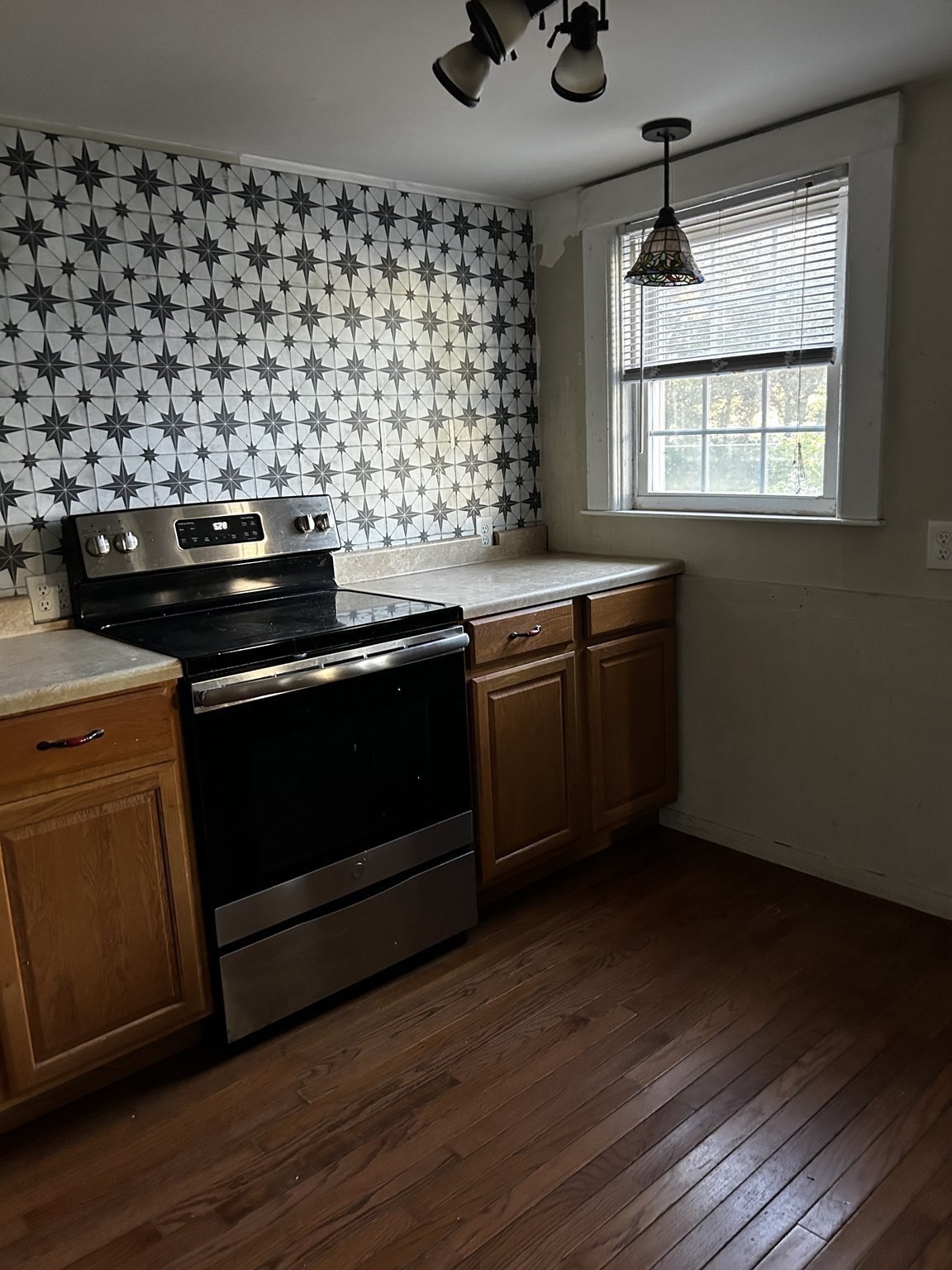 201 Union Street Property Photo 12