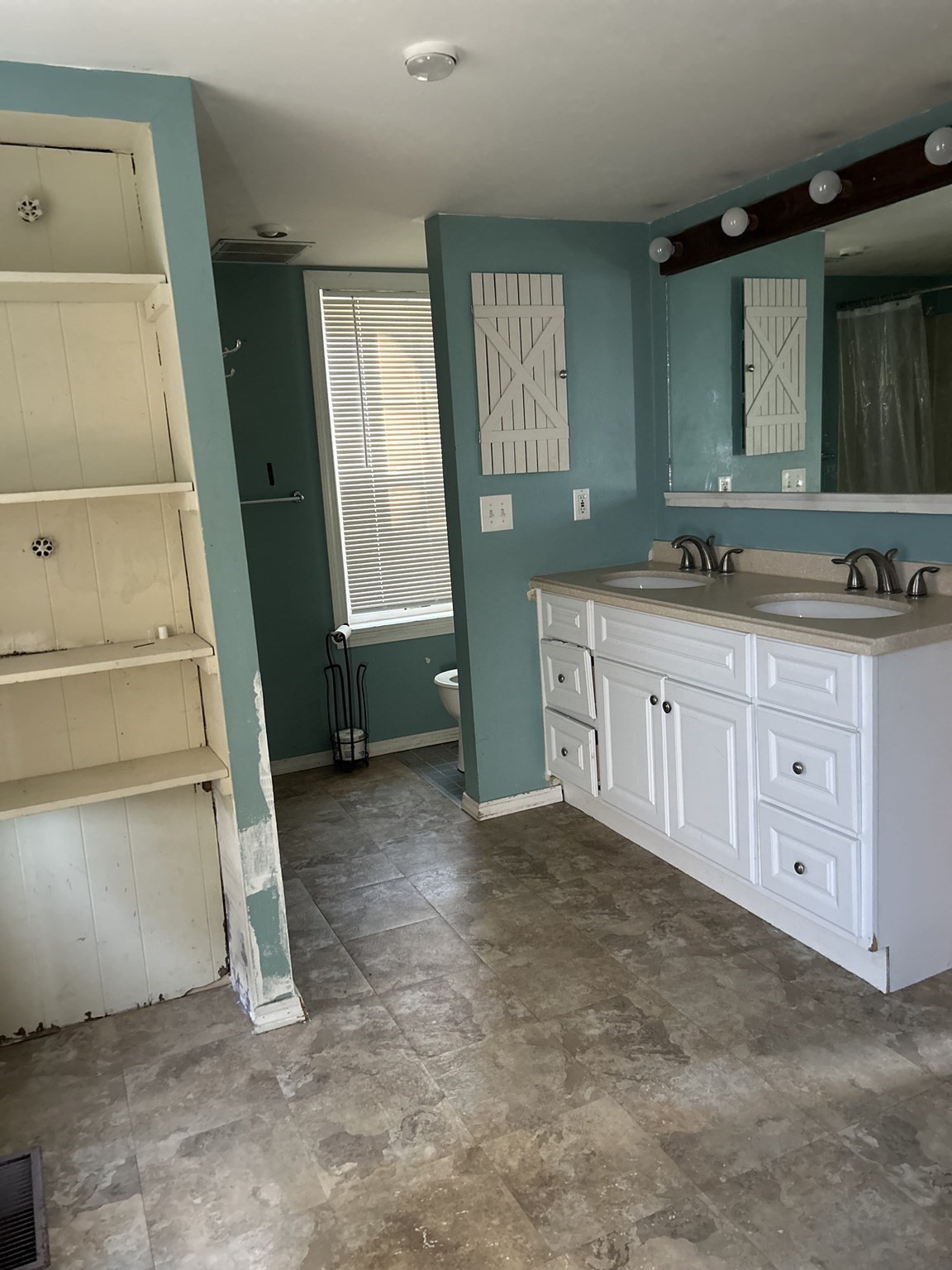 201 Union Street Property Photo 33