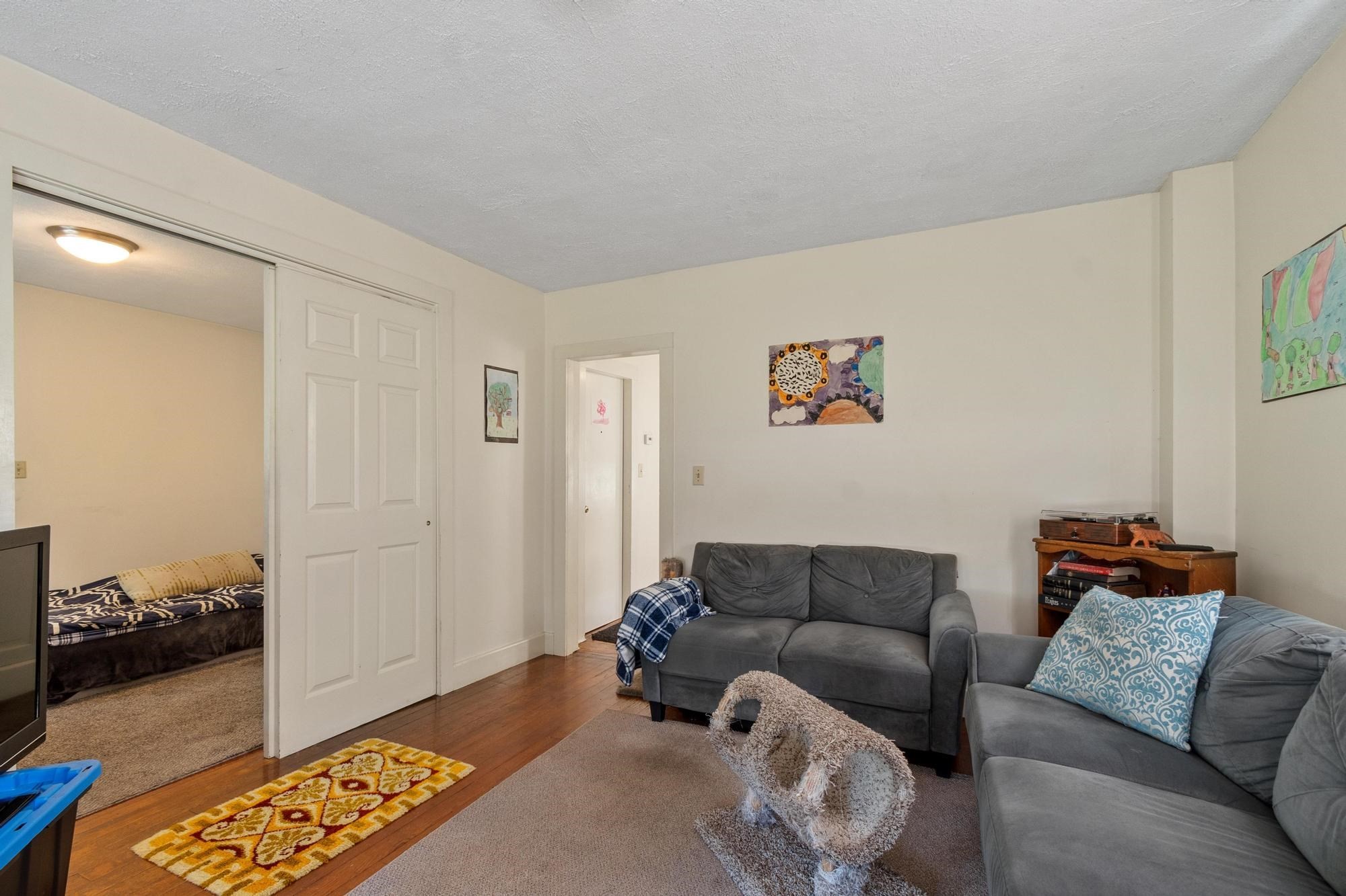53 Summer St Property Photo 18