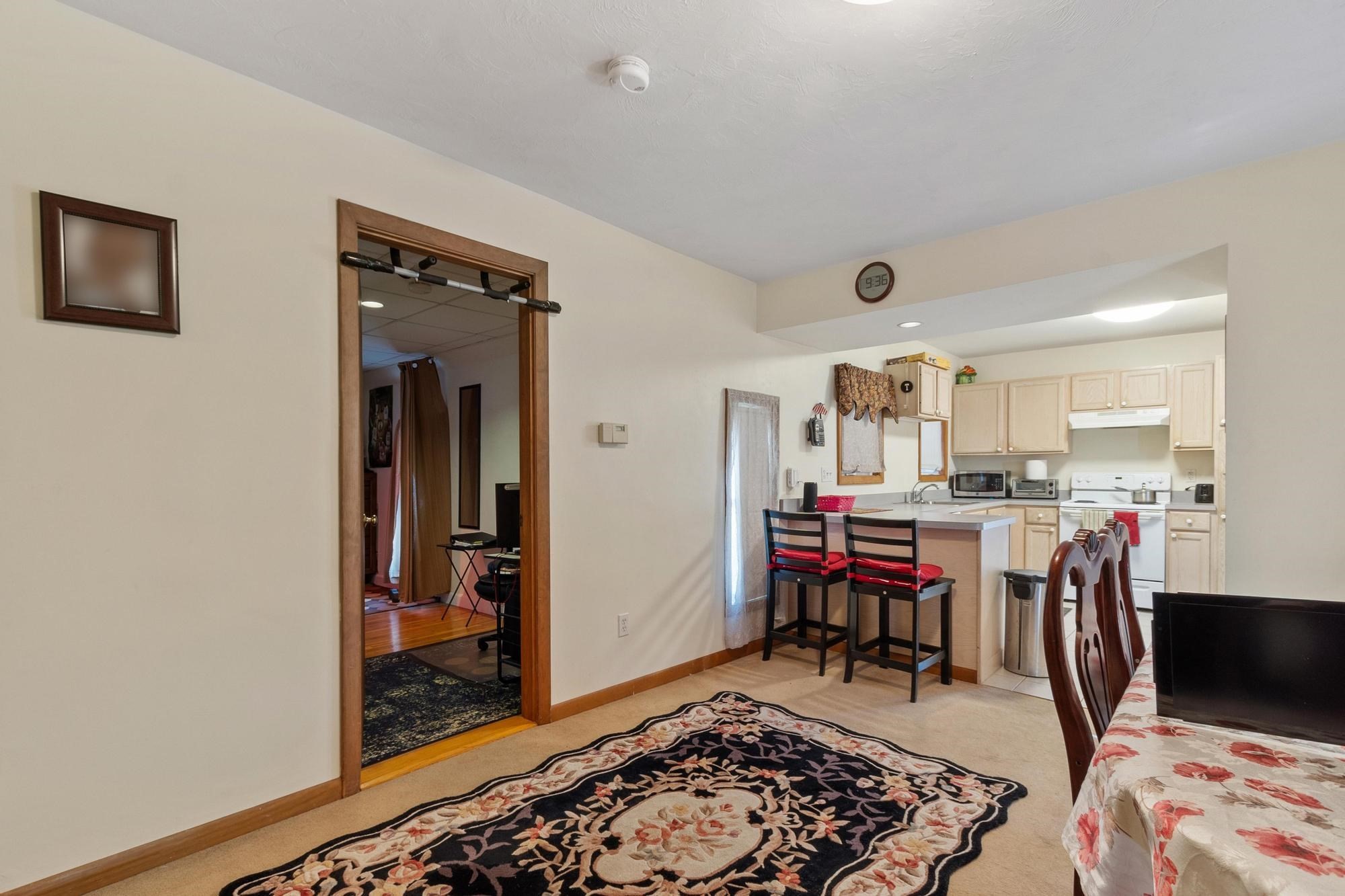 53 Summer St Property Photo 29