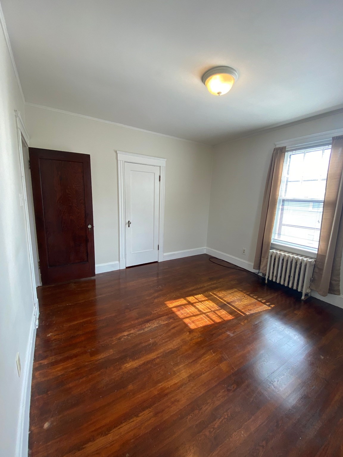 106 Kenoza Avenue # 6 Property Photo 2