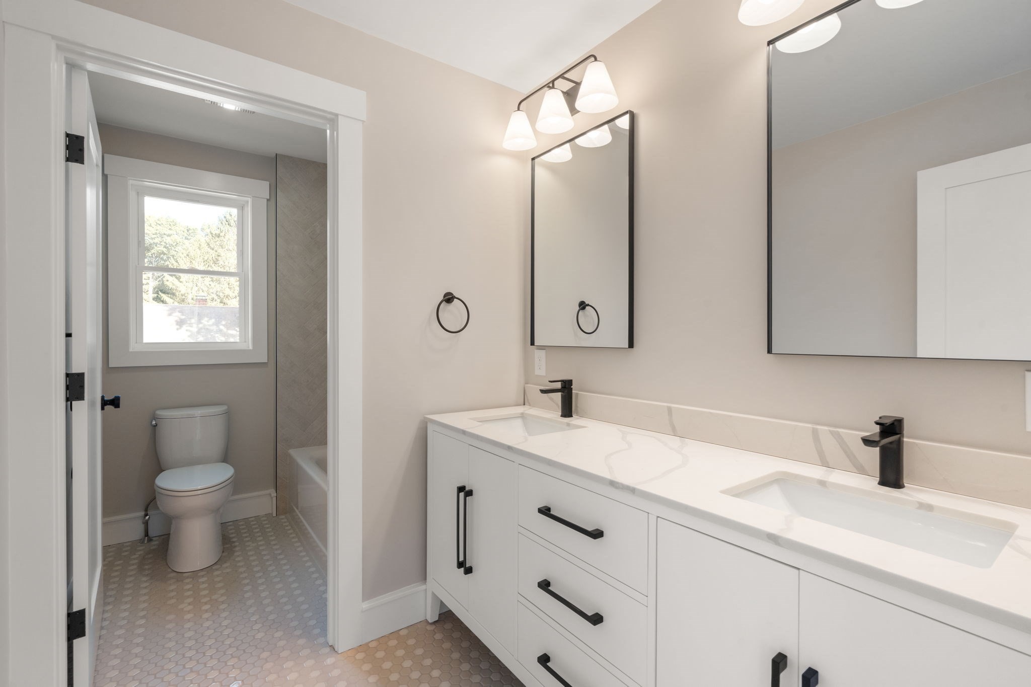 1 Needham Street Property Photo 22