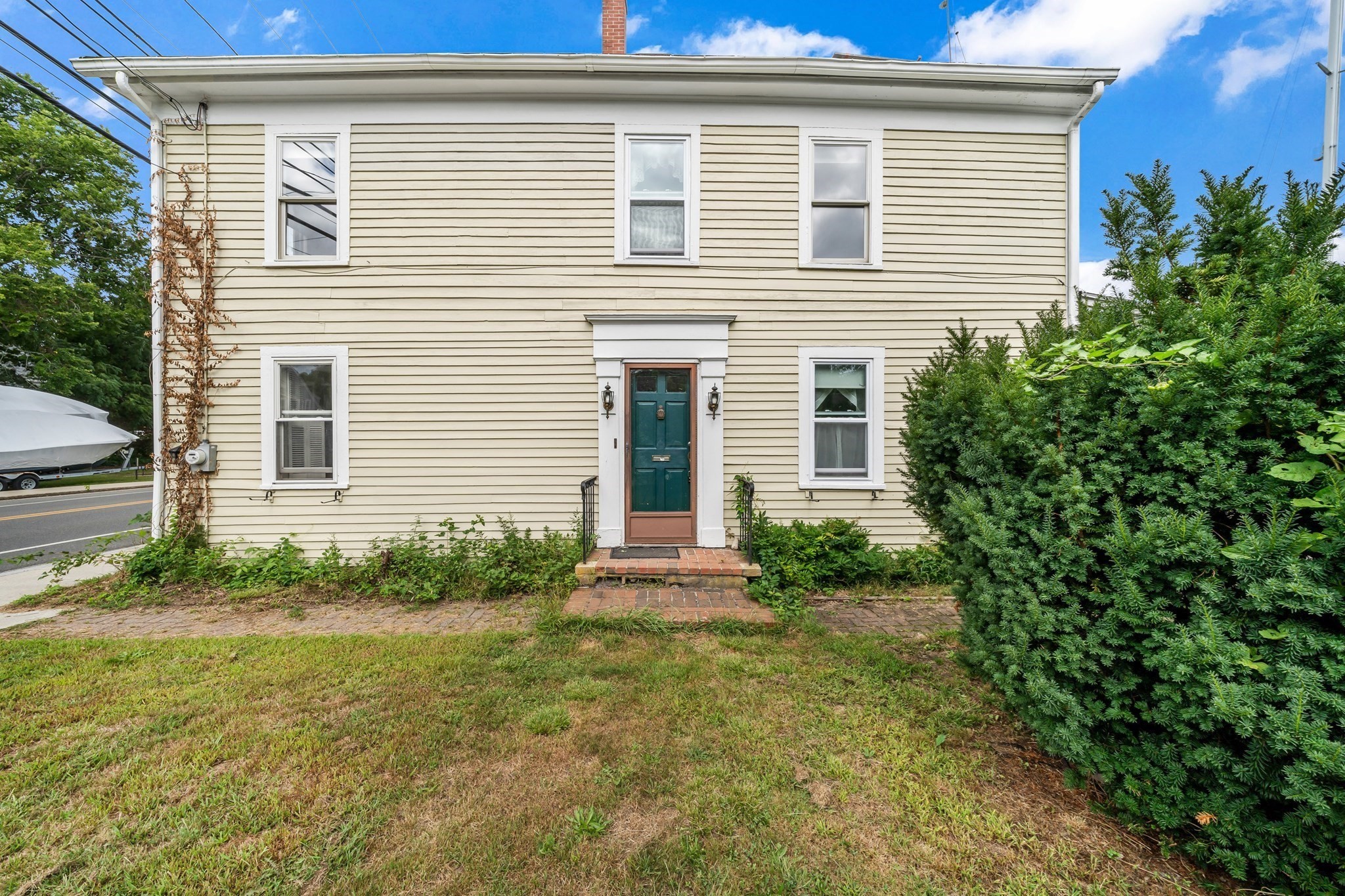 360 Merrimac Property Photo 6