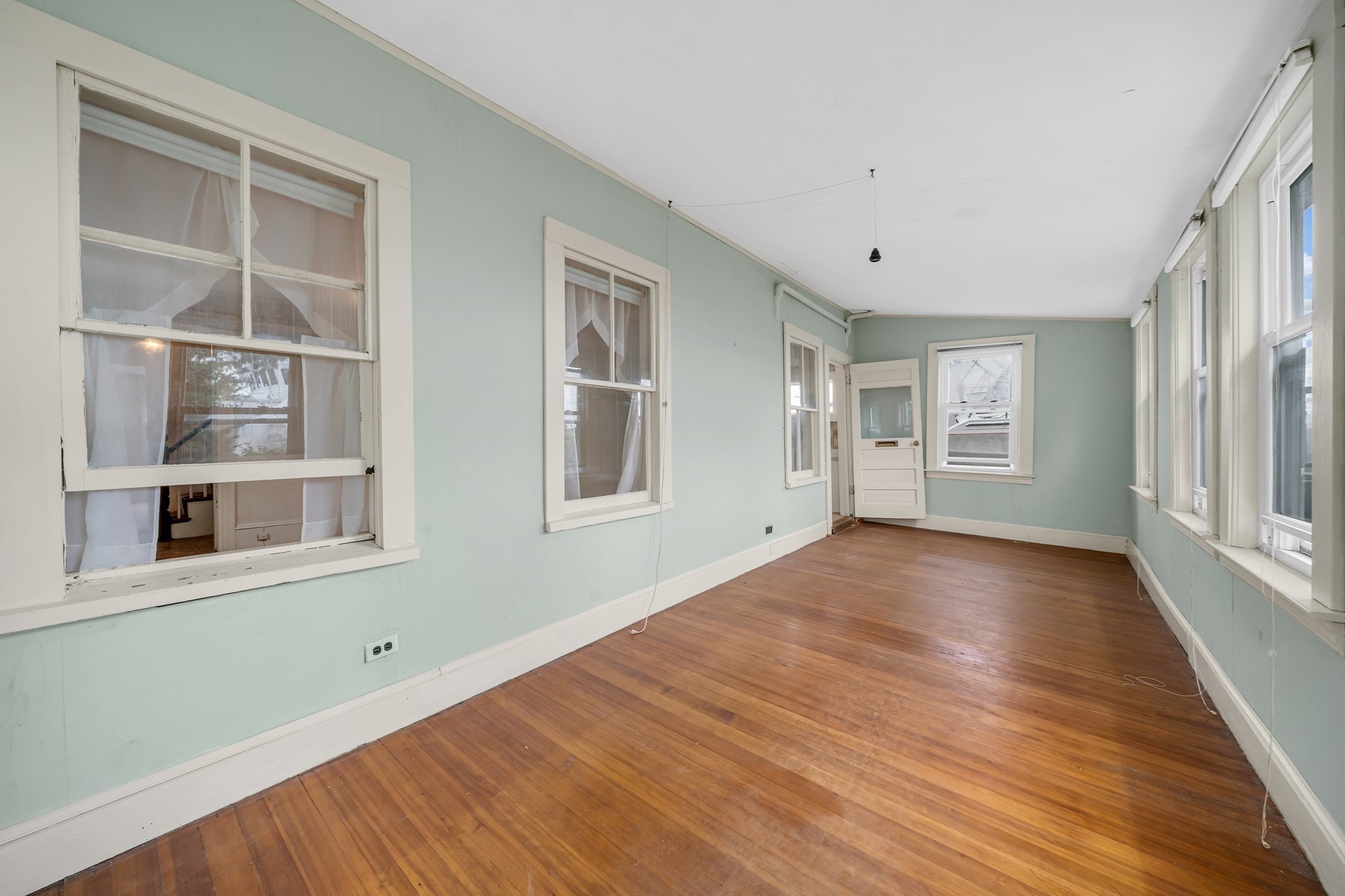 360 Merrimac Property Photo 21