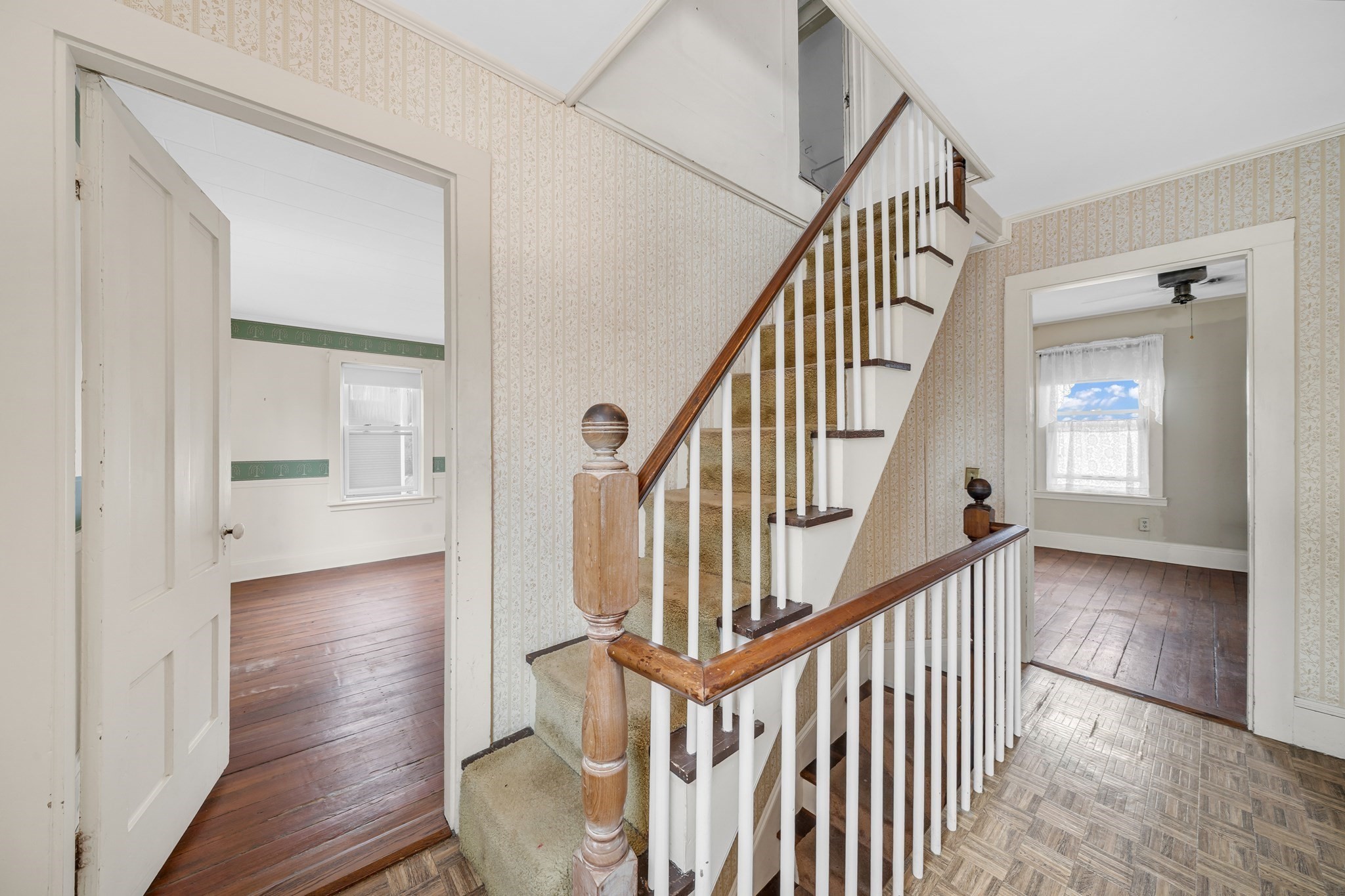 360 Merrimac Property Photo 23
