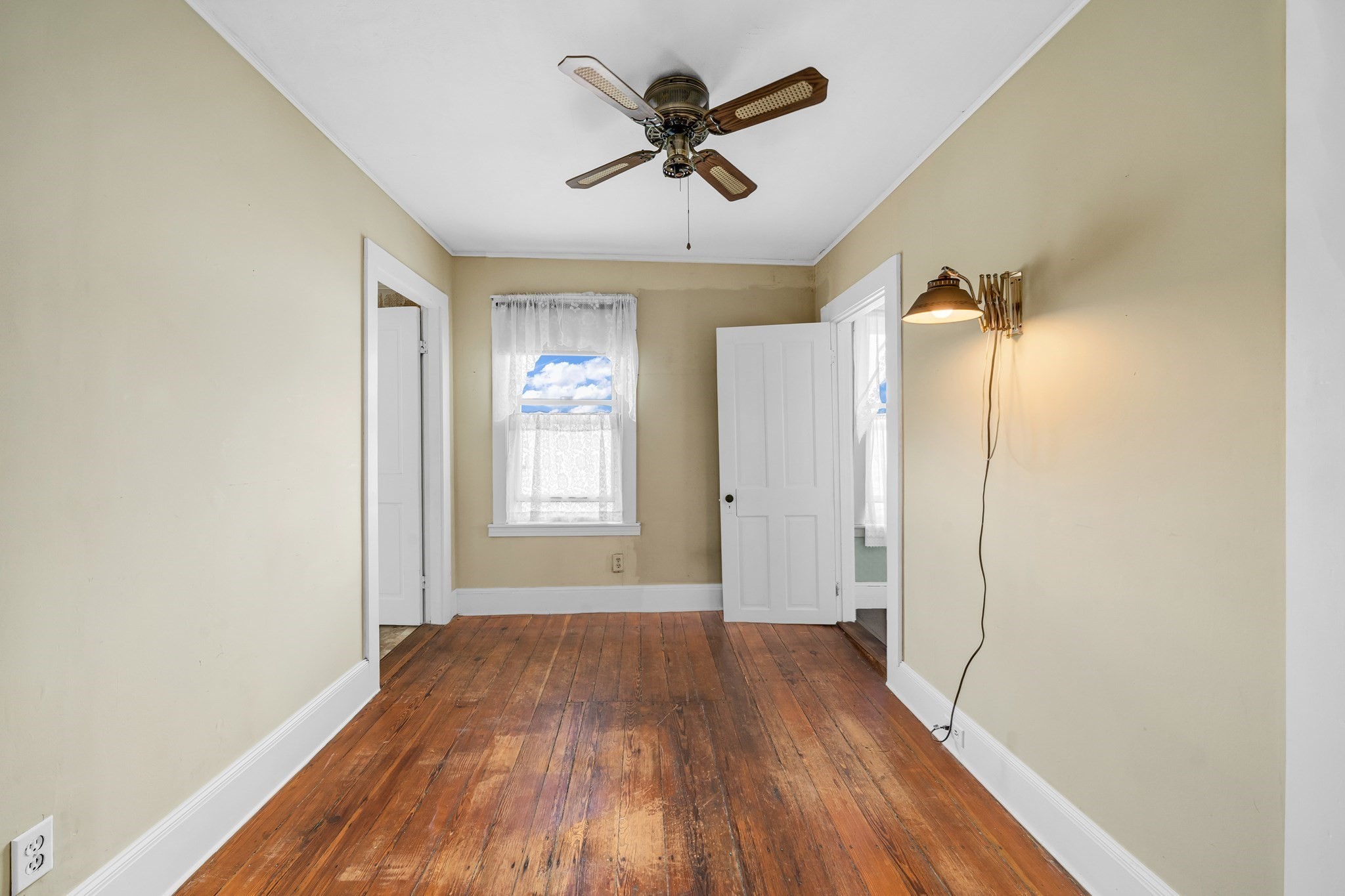 360 Merrimac Property Photo 26