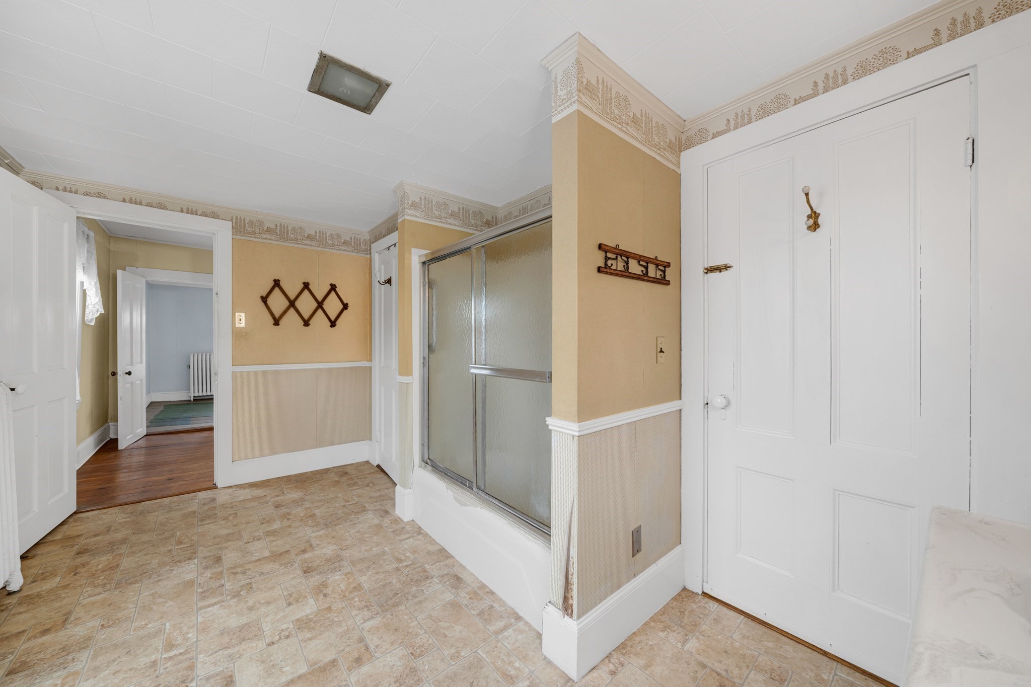 360 Merrimac Property Photo 29