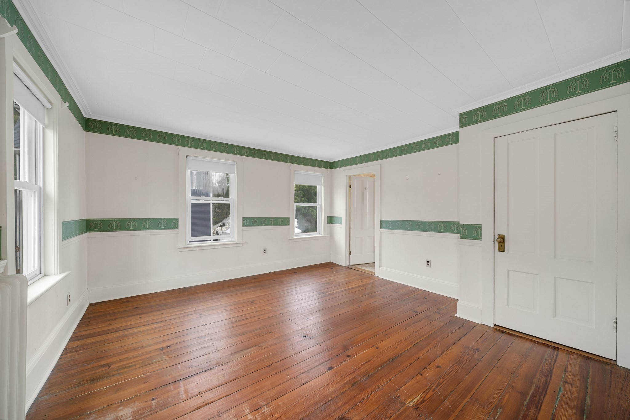360 Merrimac Property Photo 31