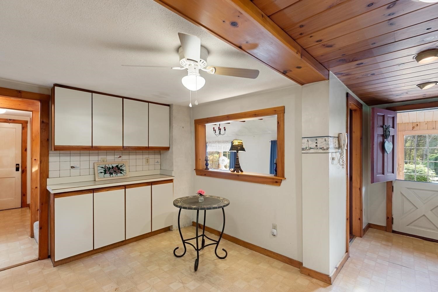 350 Washington Street Property Photo 12