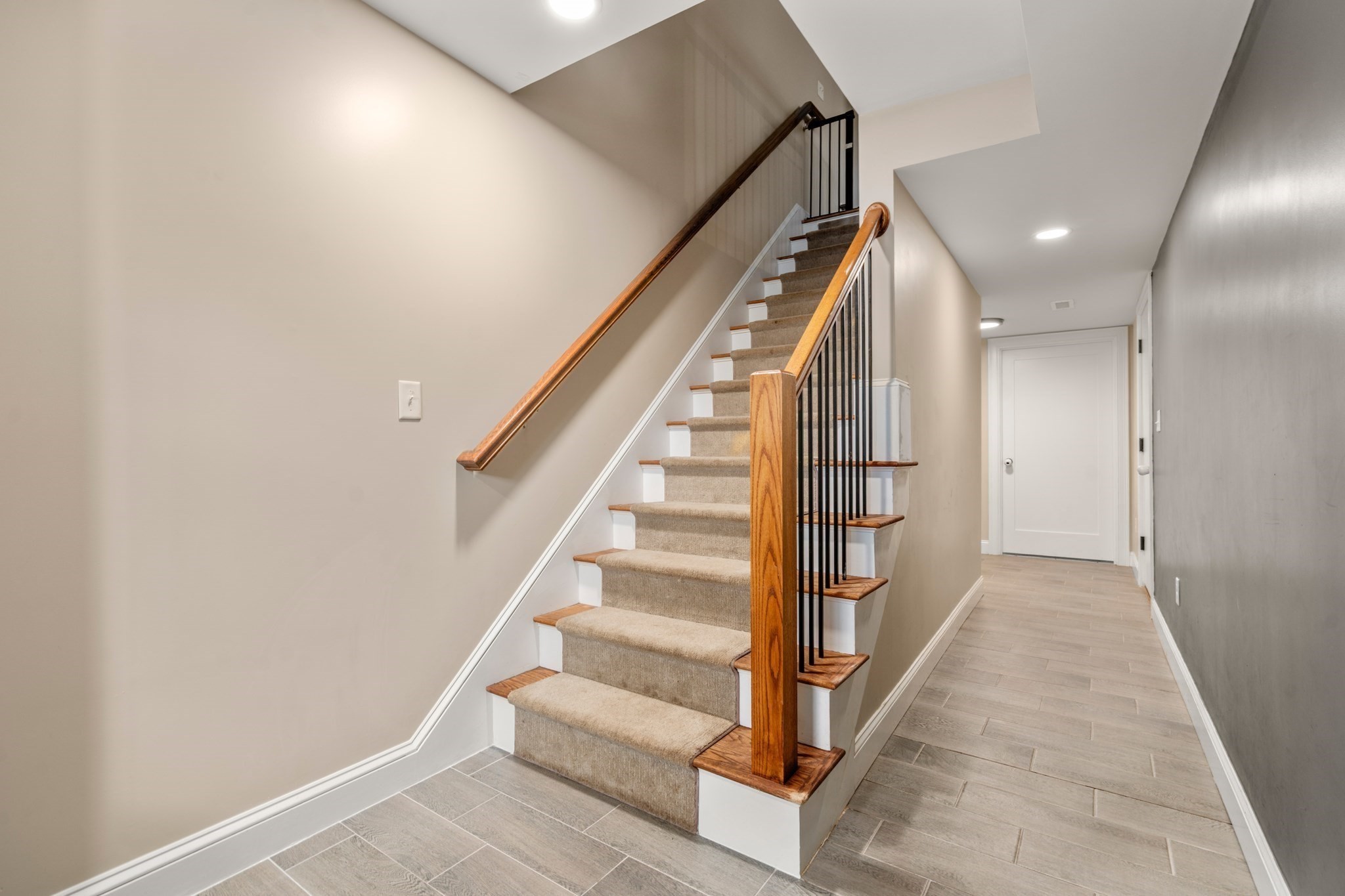 65 Castine St. Property Photo 5